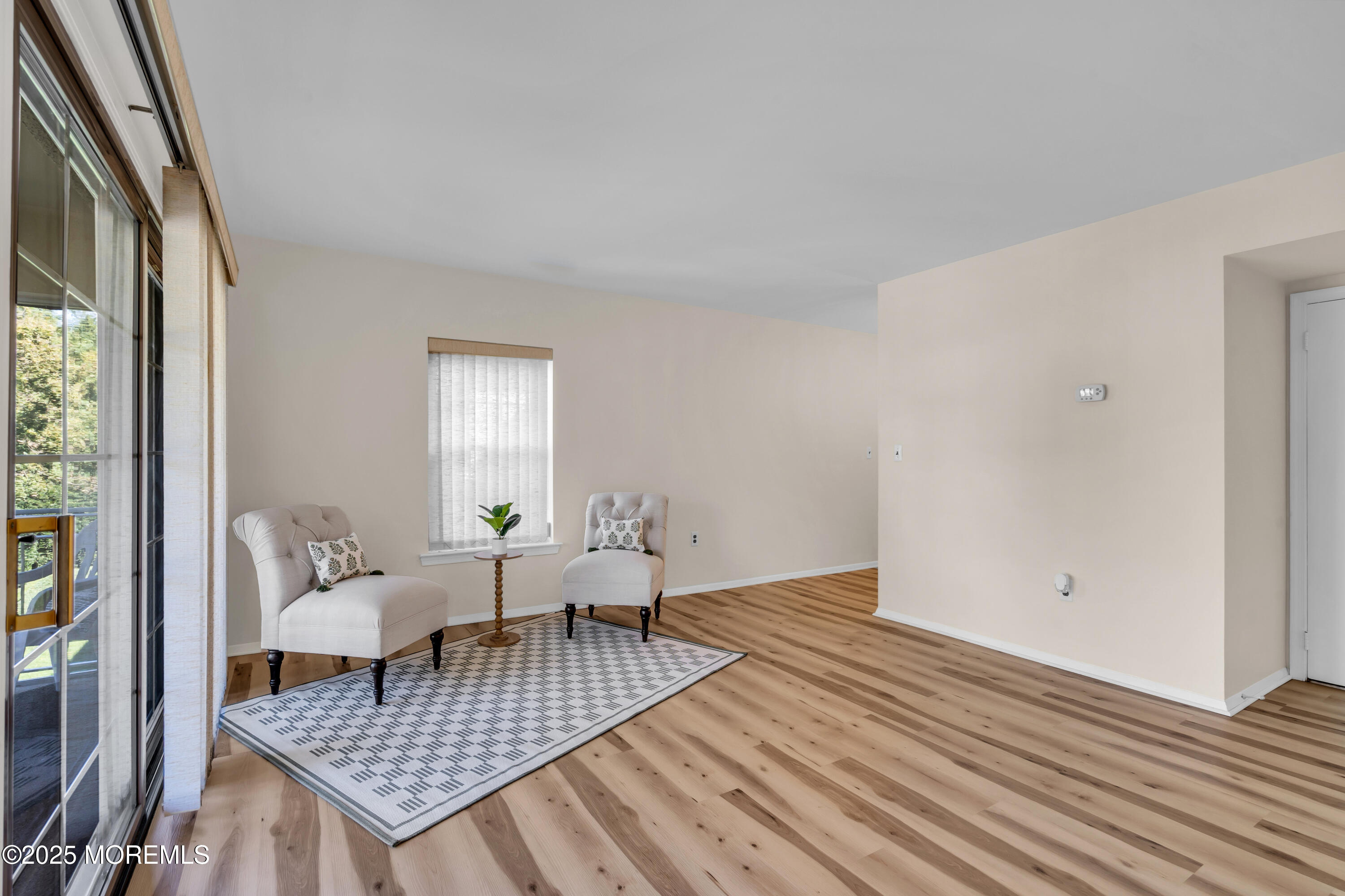 1838 State Route 35, 80, Wall Unit: 80