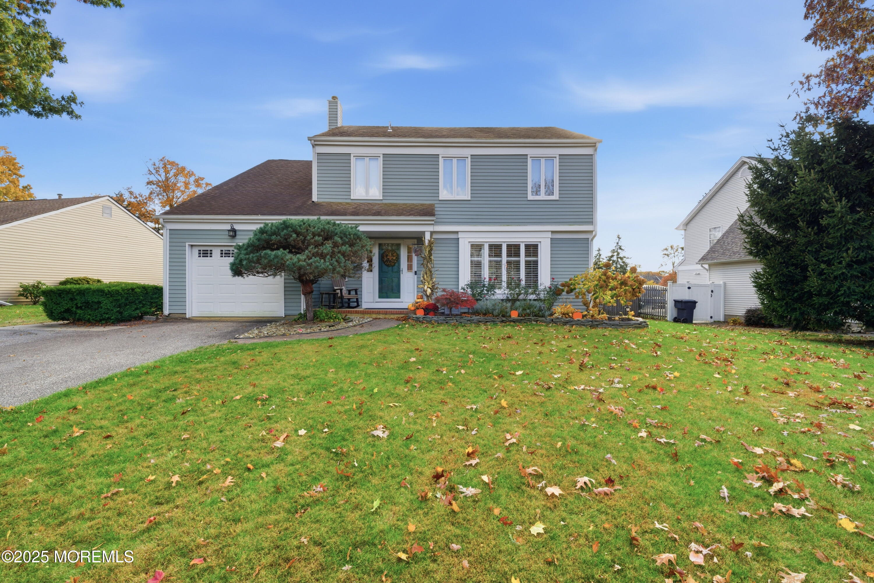 1407 Weeping Willow Court