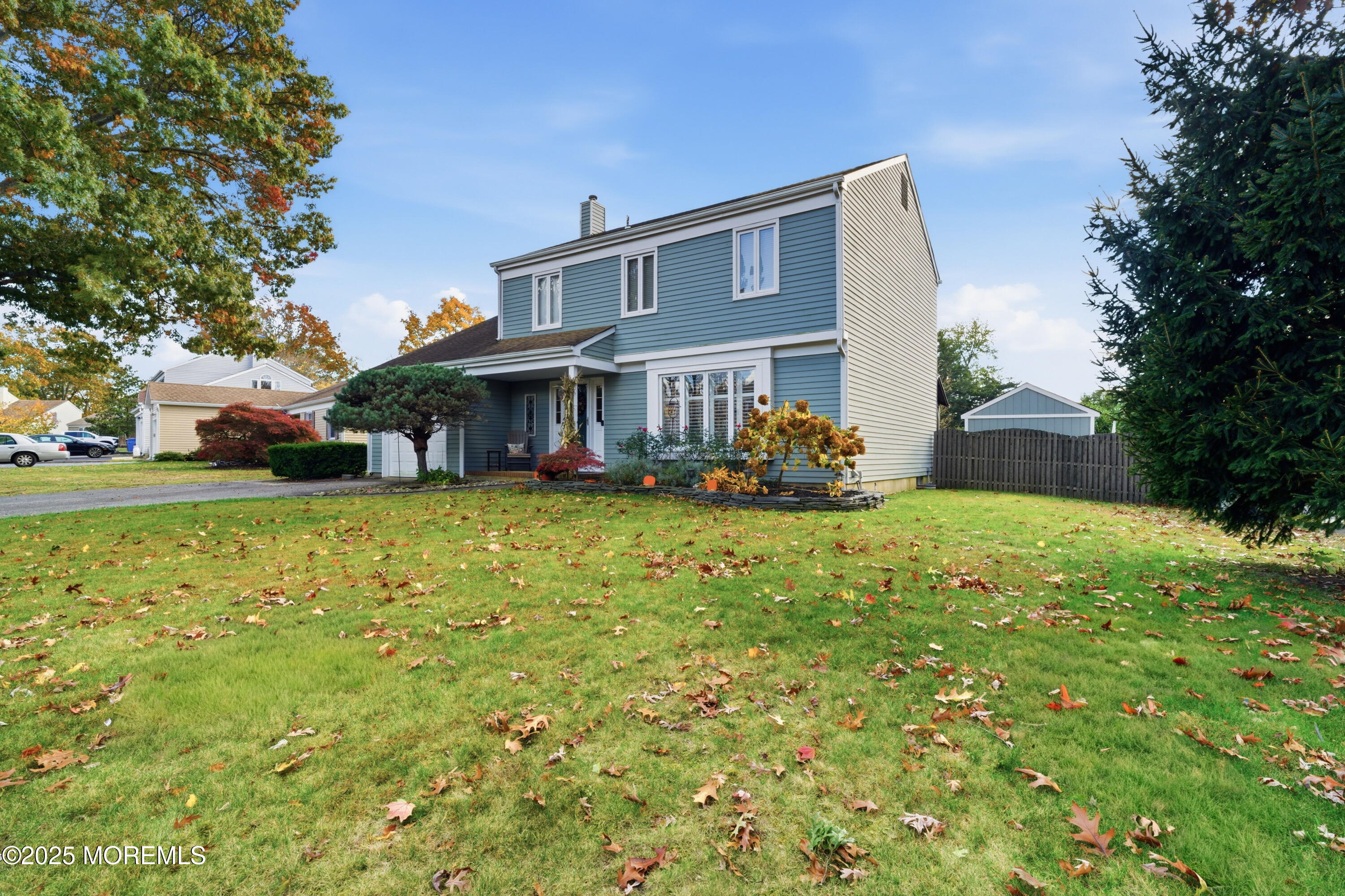 1407 Weeping Willow Court