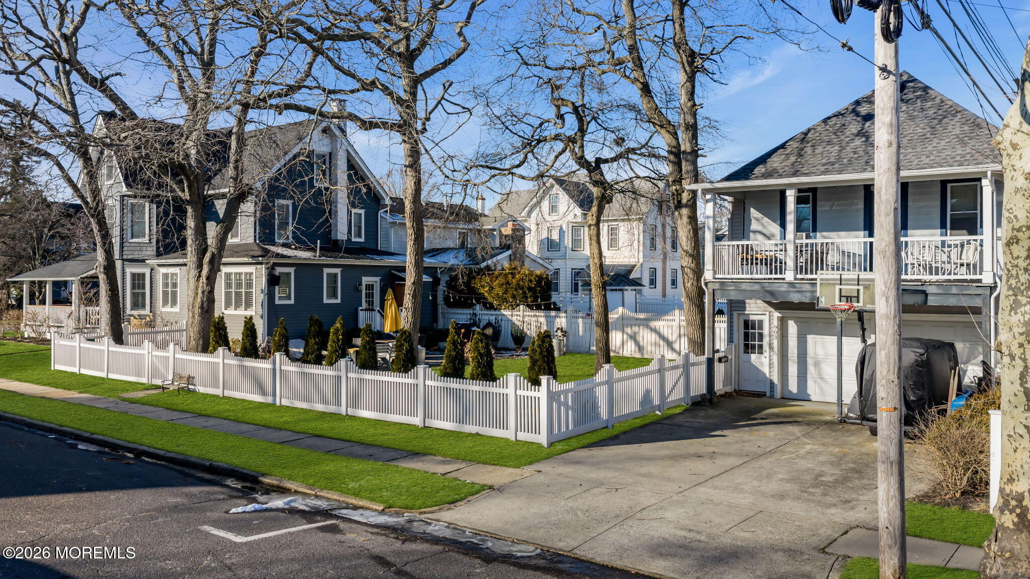 903 C Street Summer