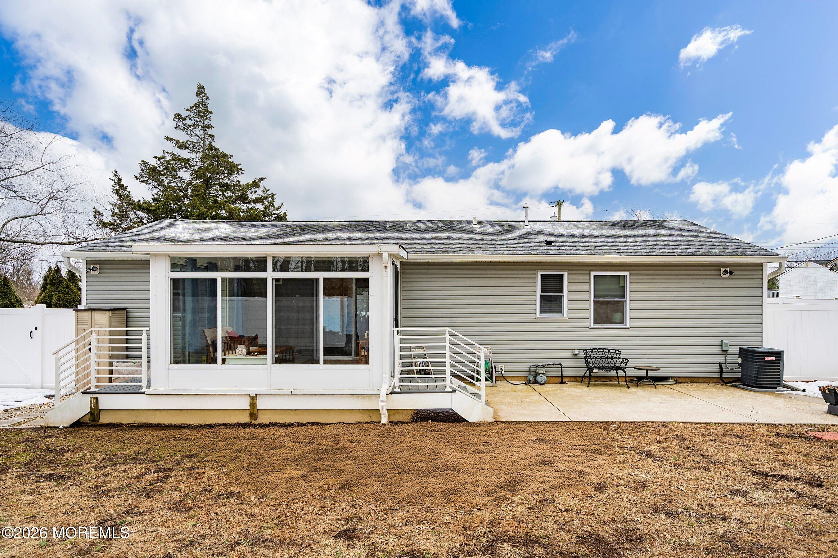 749 Hardean Road