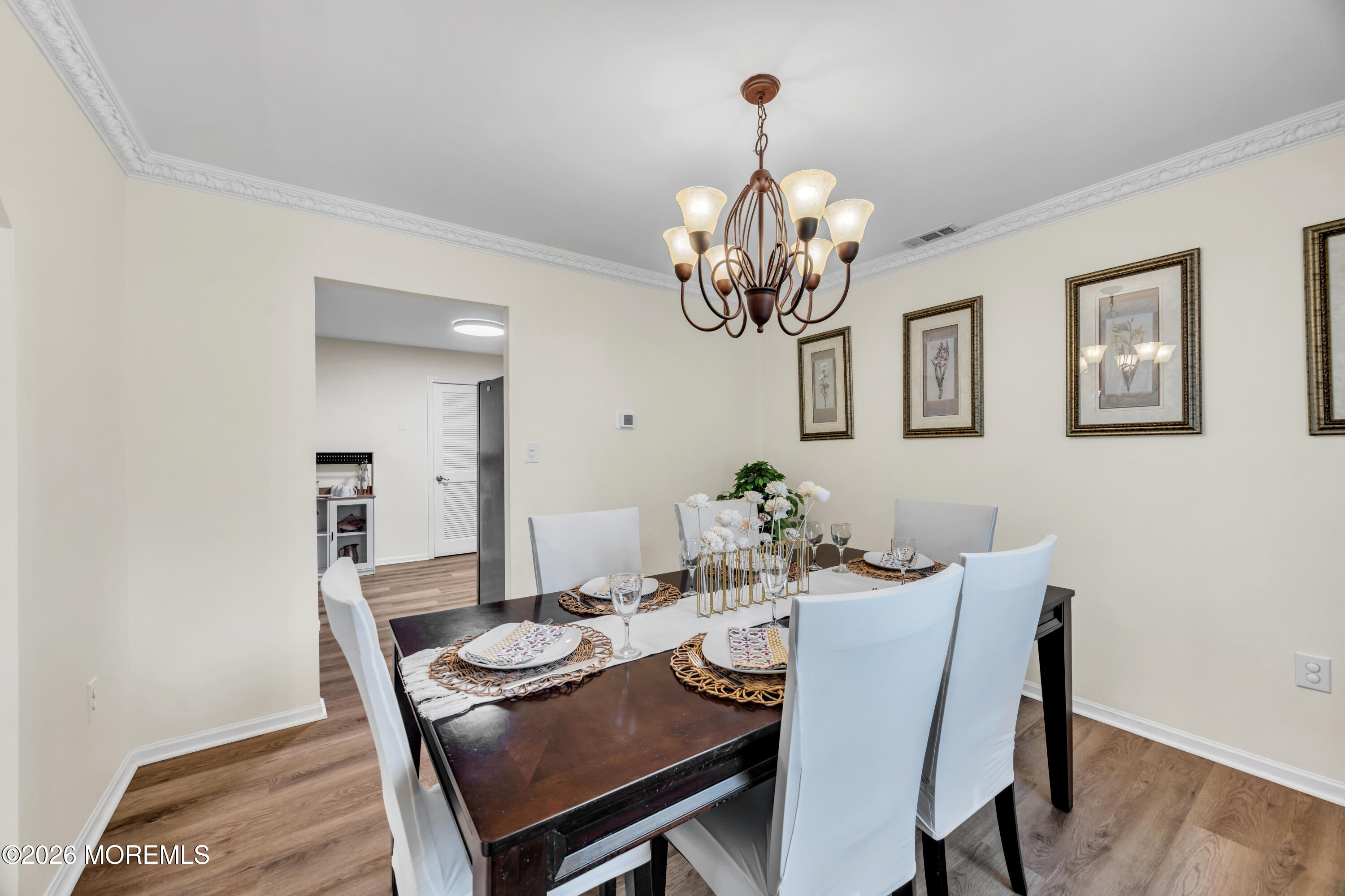 2202 Buckingham Circle