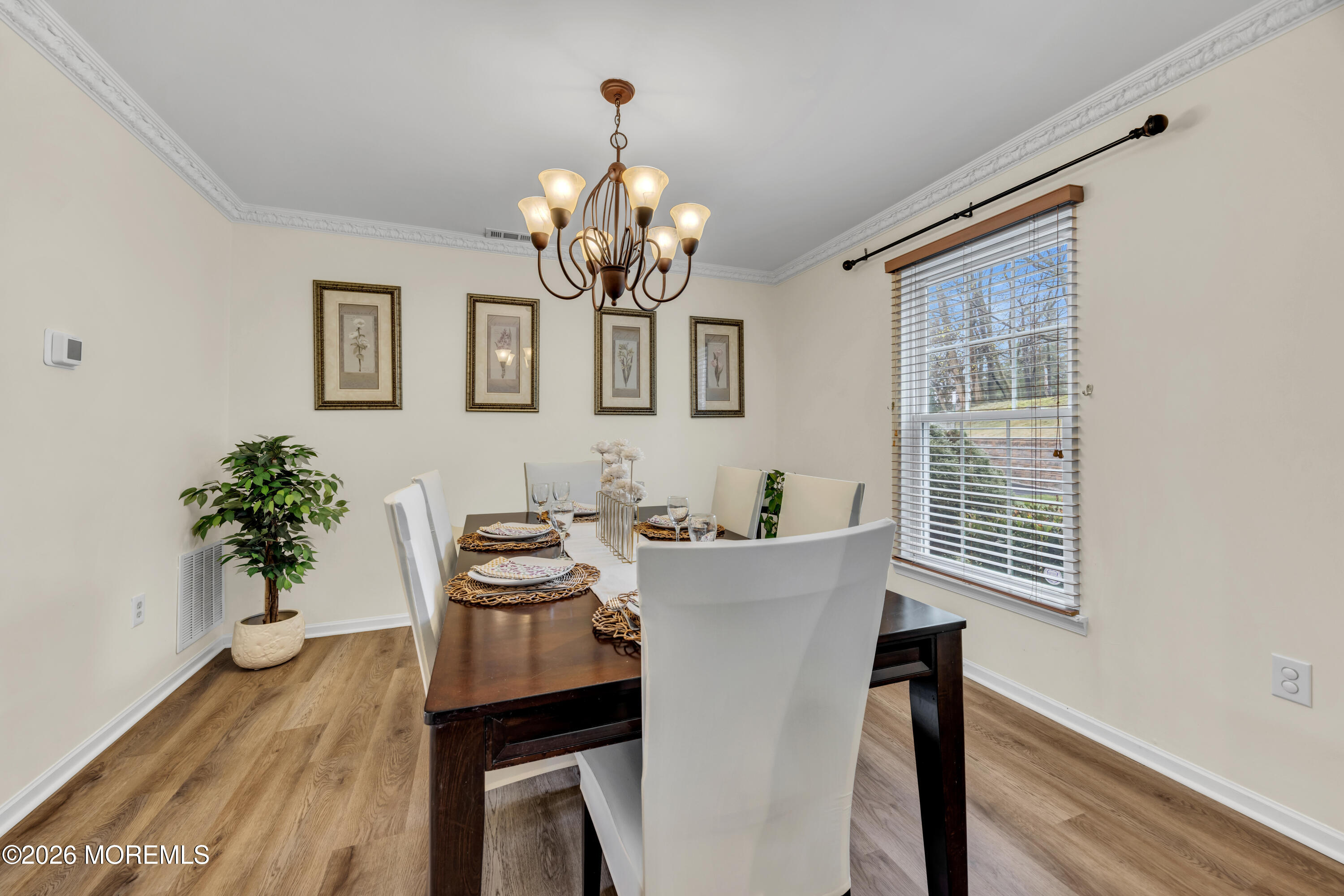 2202 Buckingham Circle