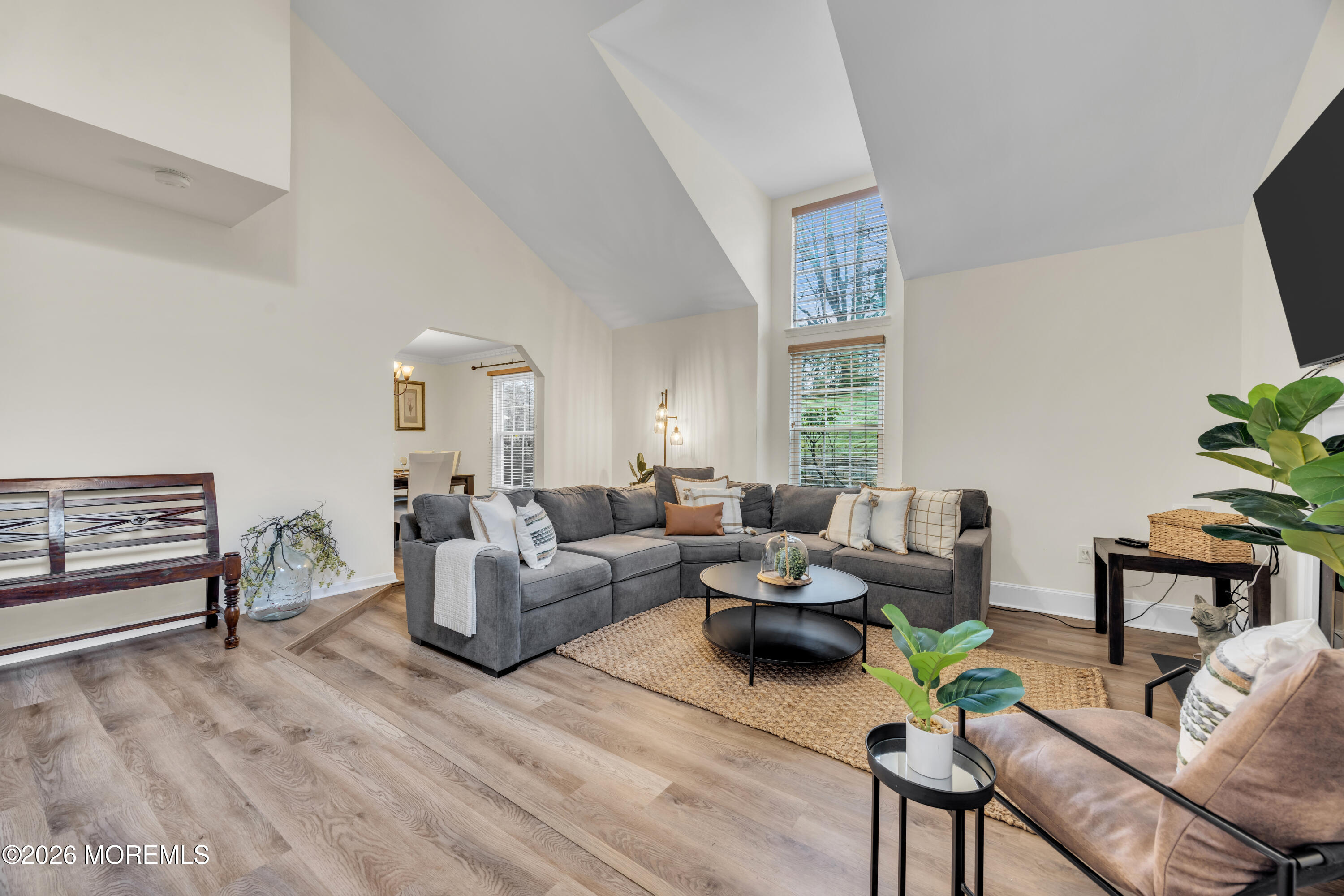 2202 Buckingham Circle