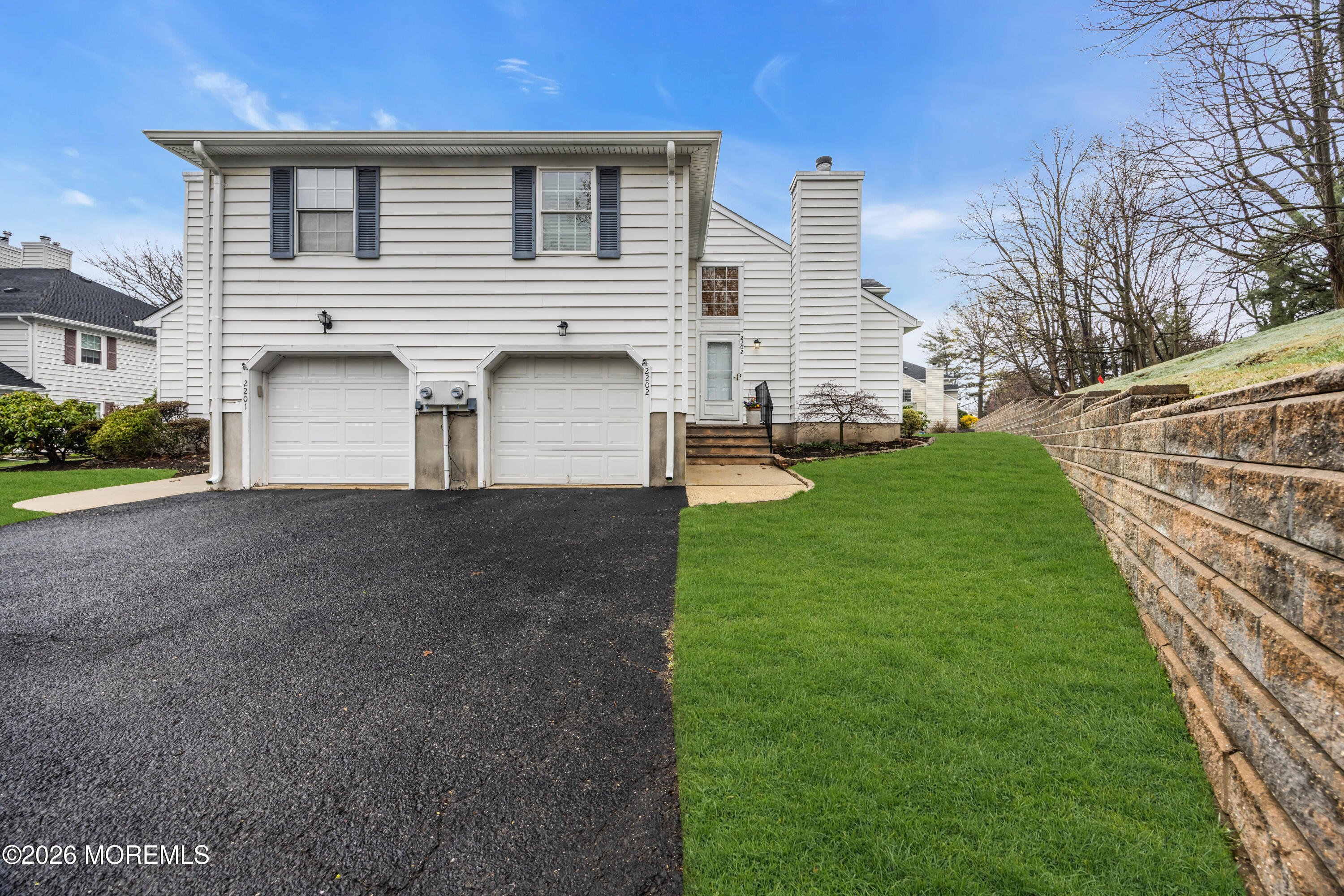 2202 Buckingham Circle