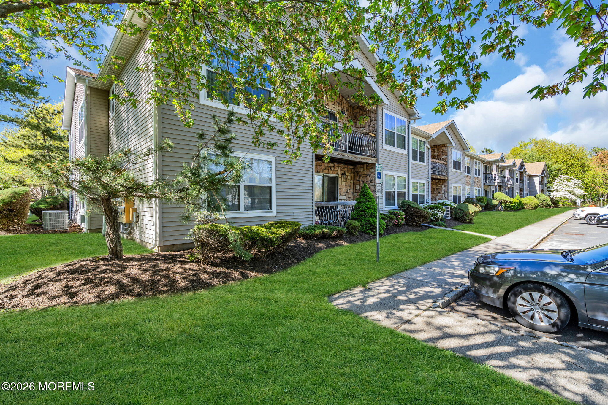 80 Diane Drive