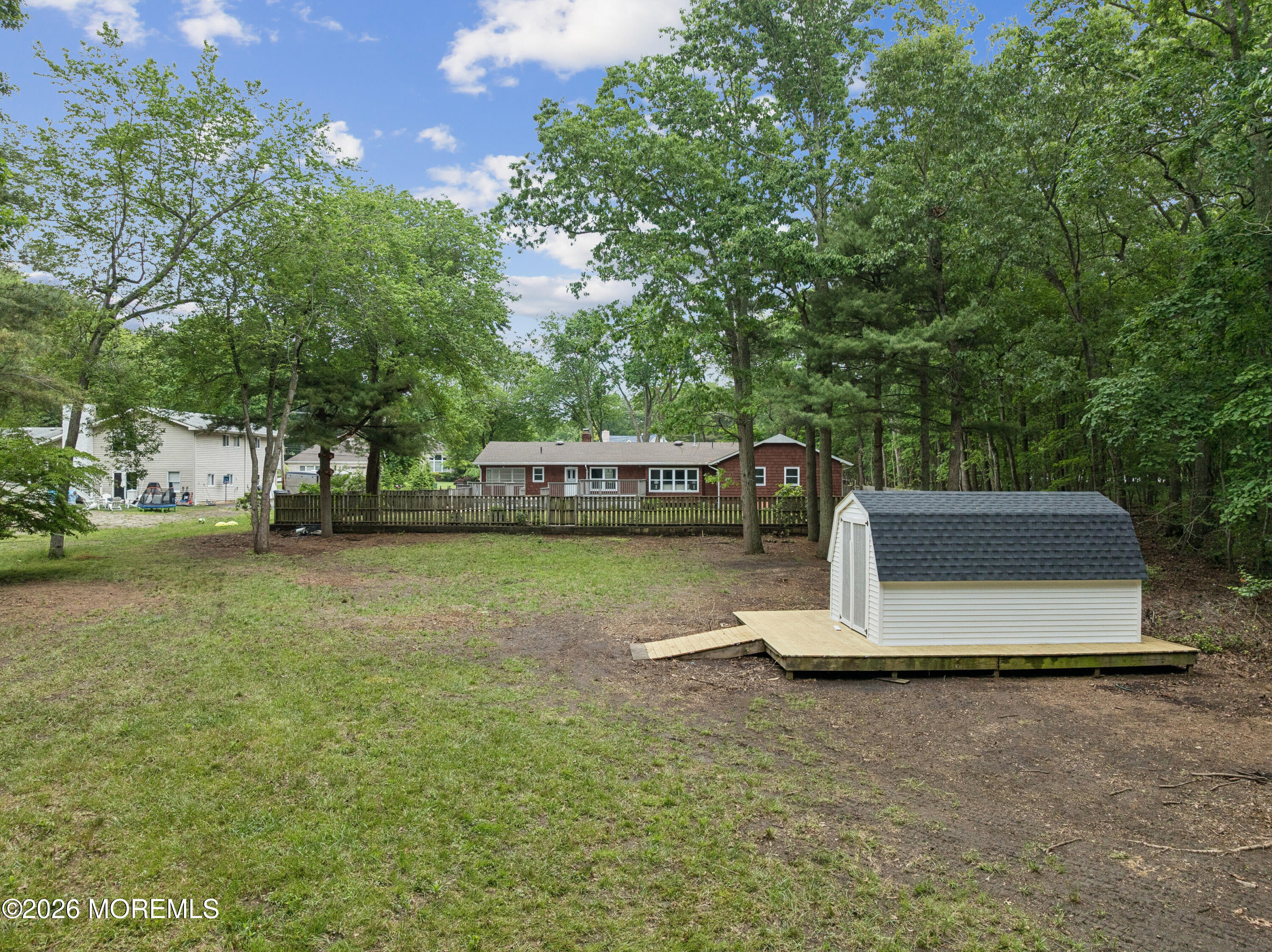 1046 Indian Hill Road