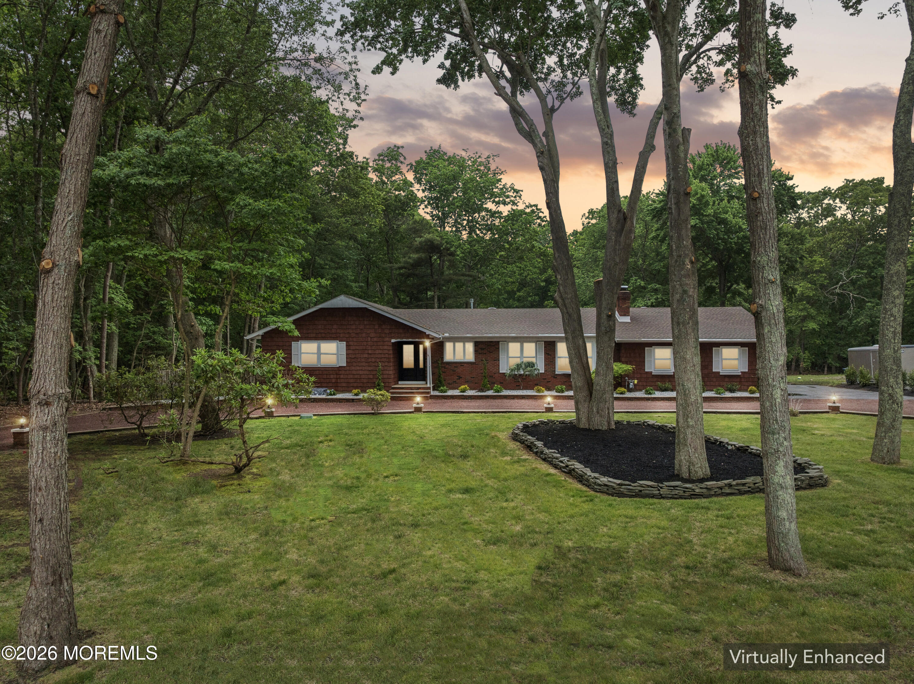 1046 Indian Hill Road