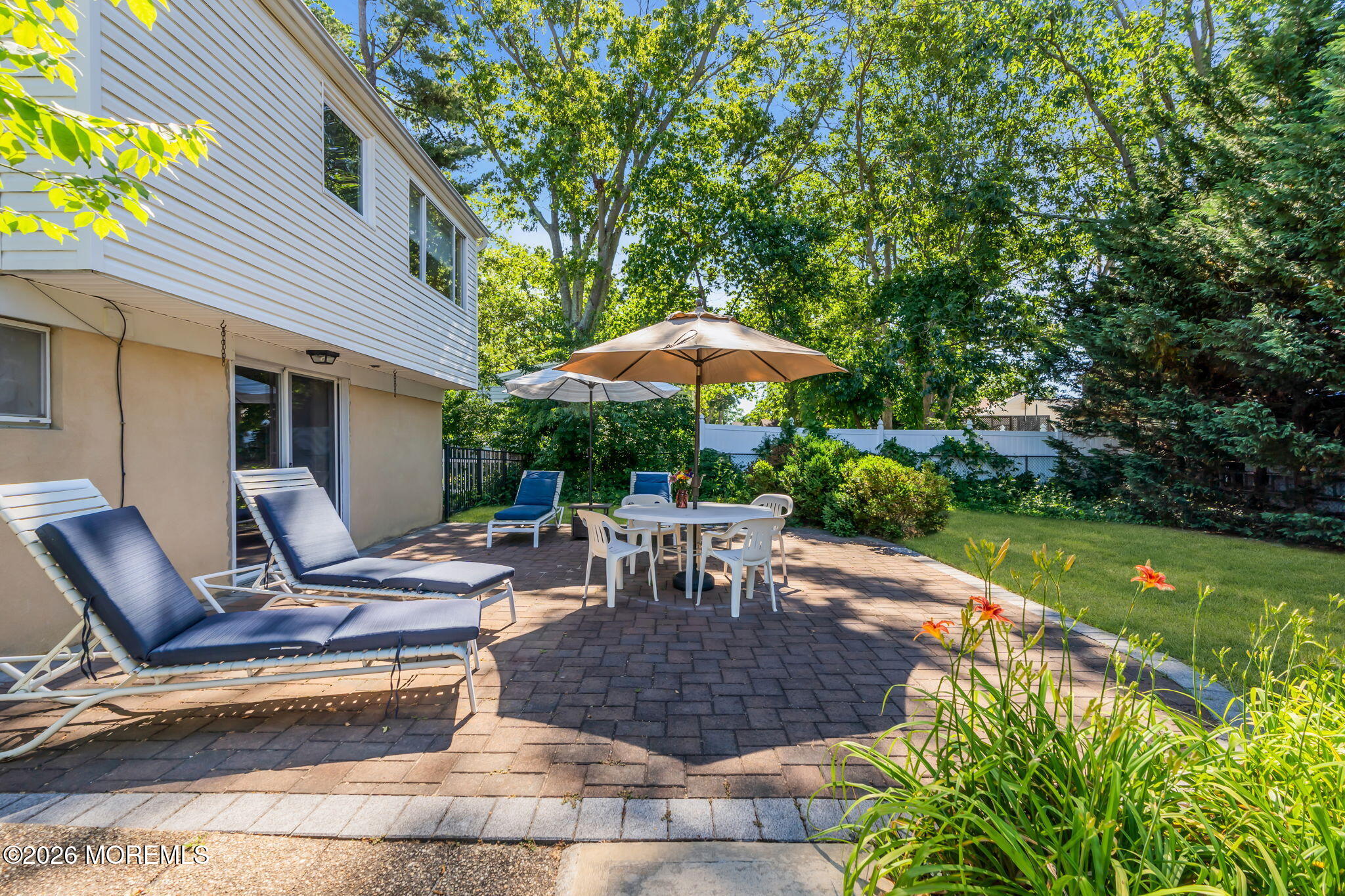 1069 Fairview Drive