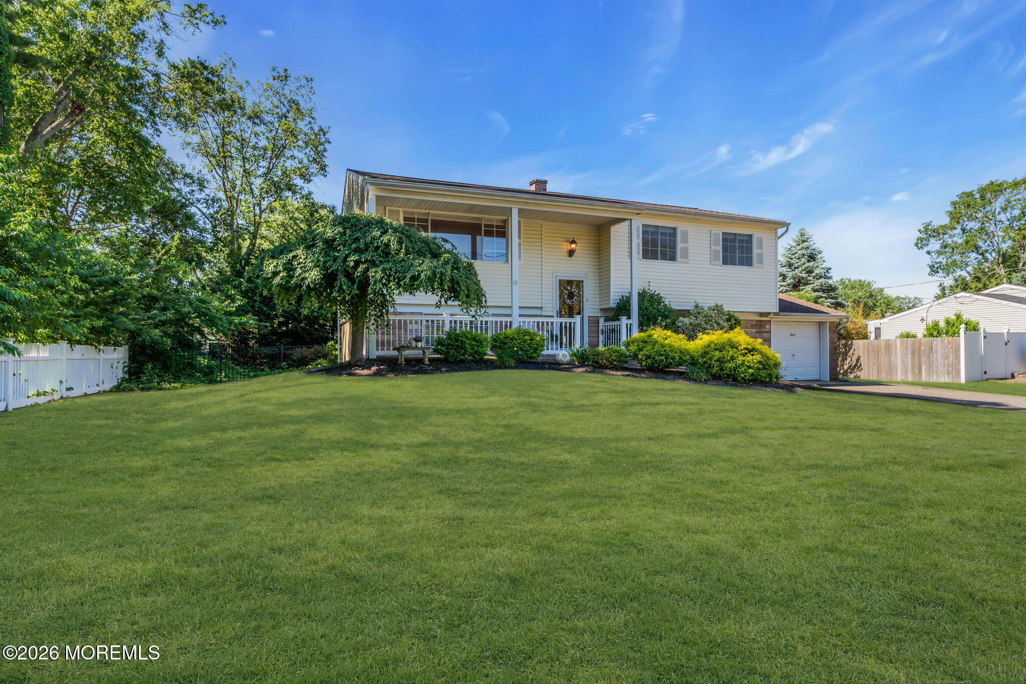 1069 Fairview Drive