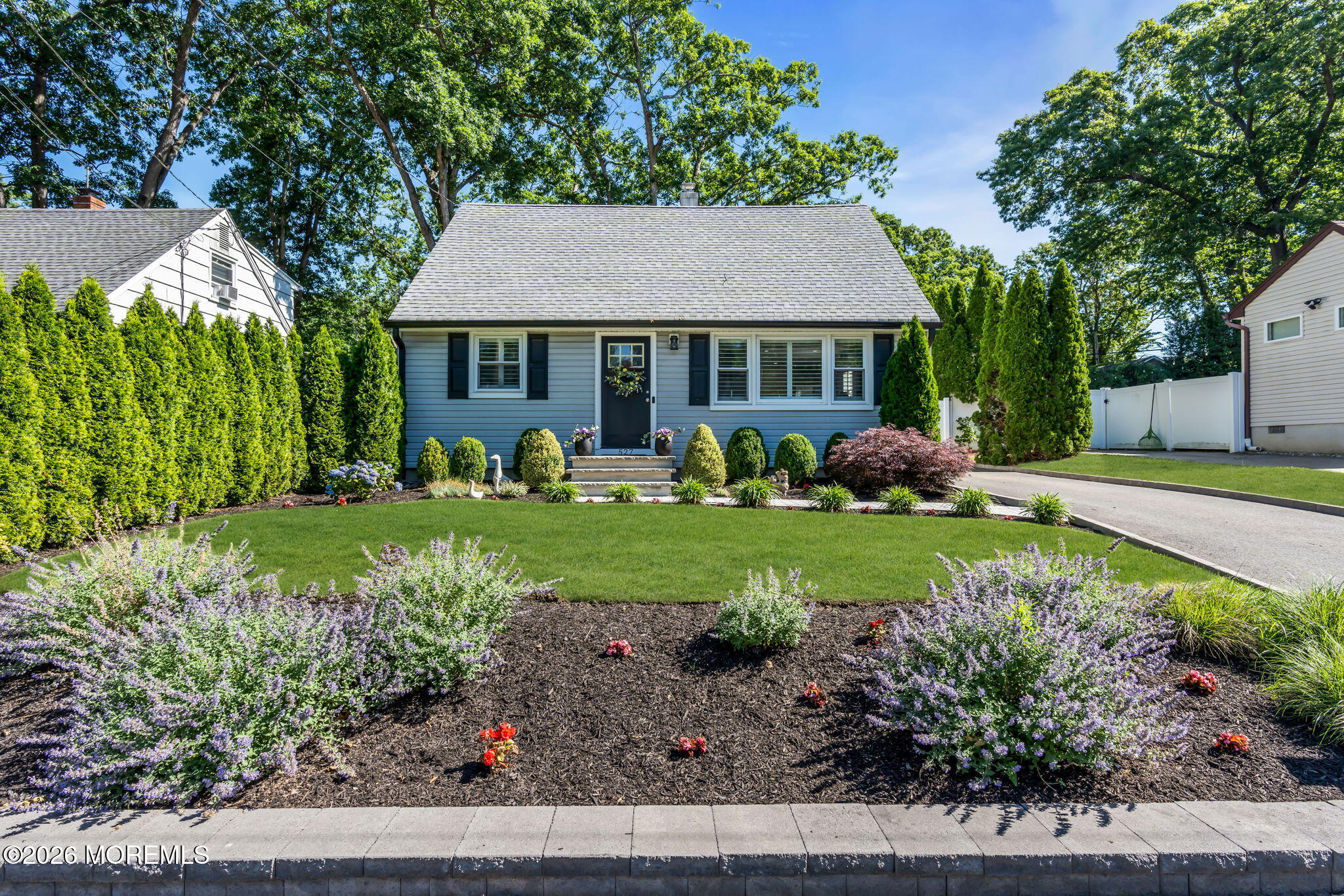 527 Prospect Avenue