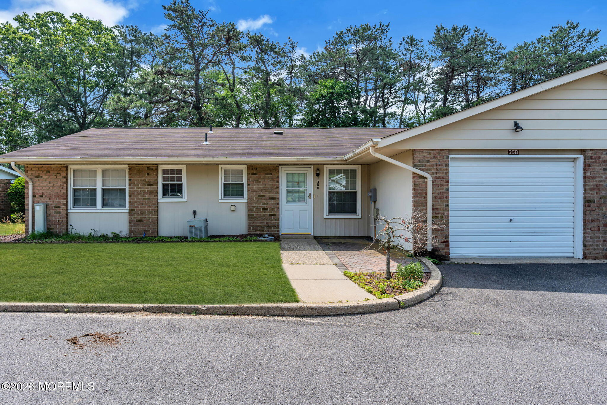 35B Gramercy Lane