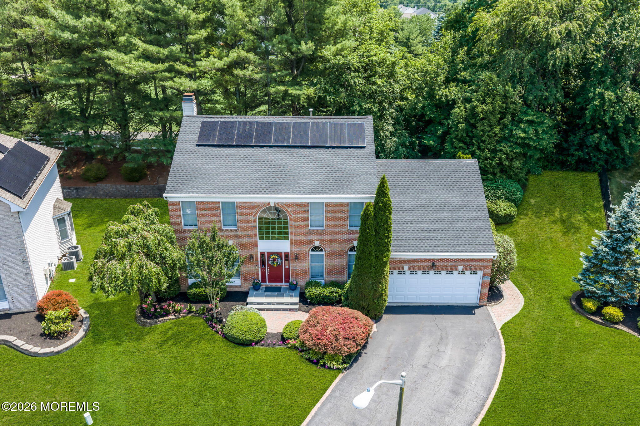 66 Vardon Way