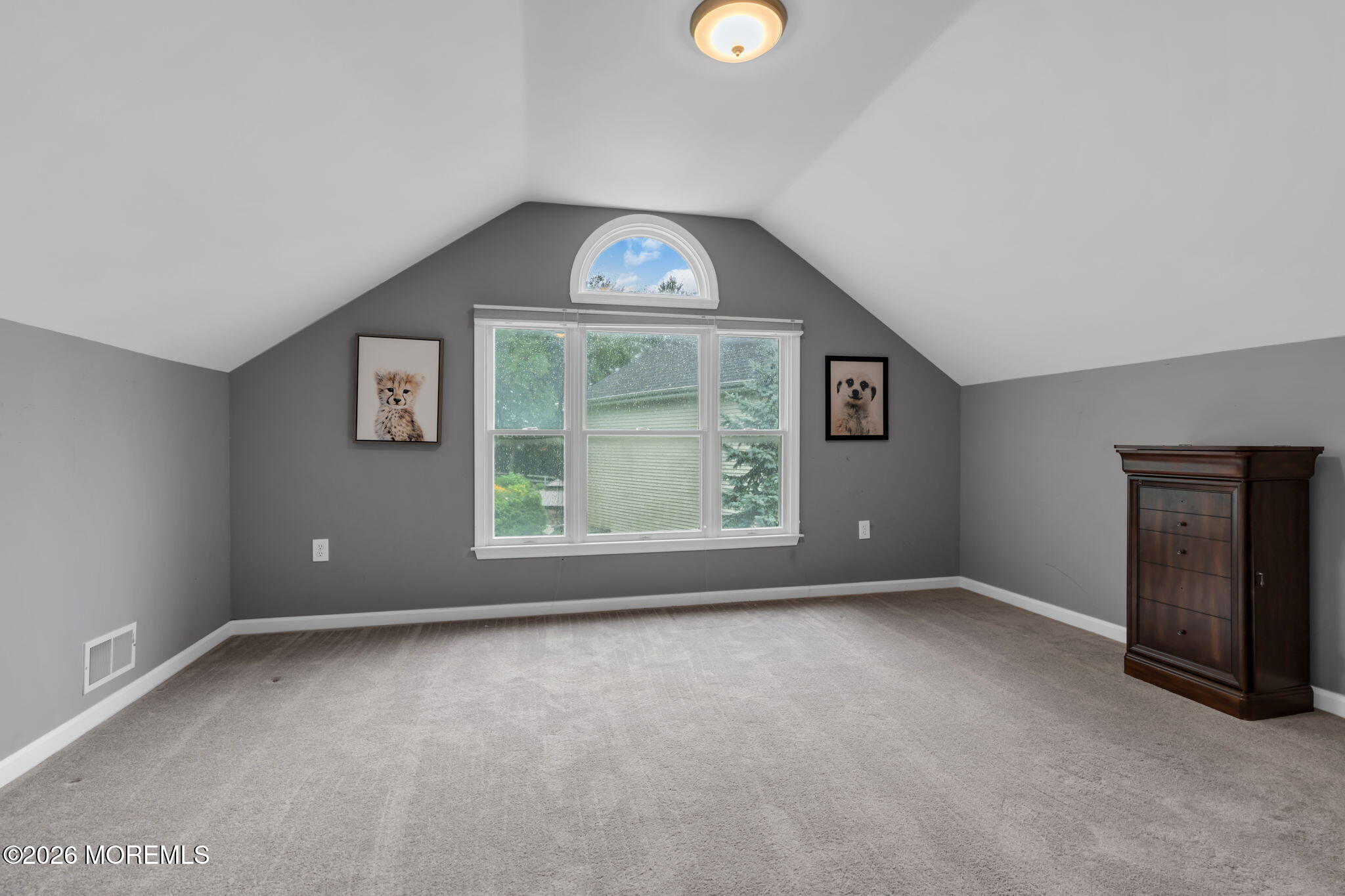 66 Vardon Way