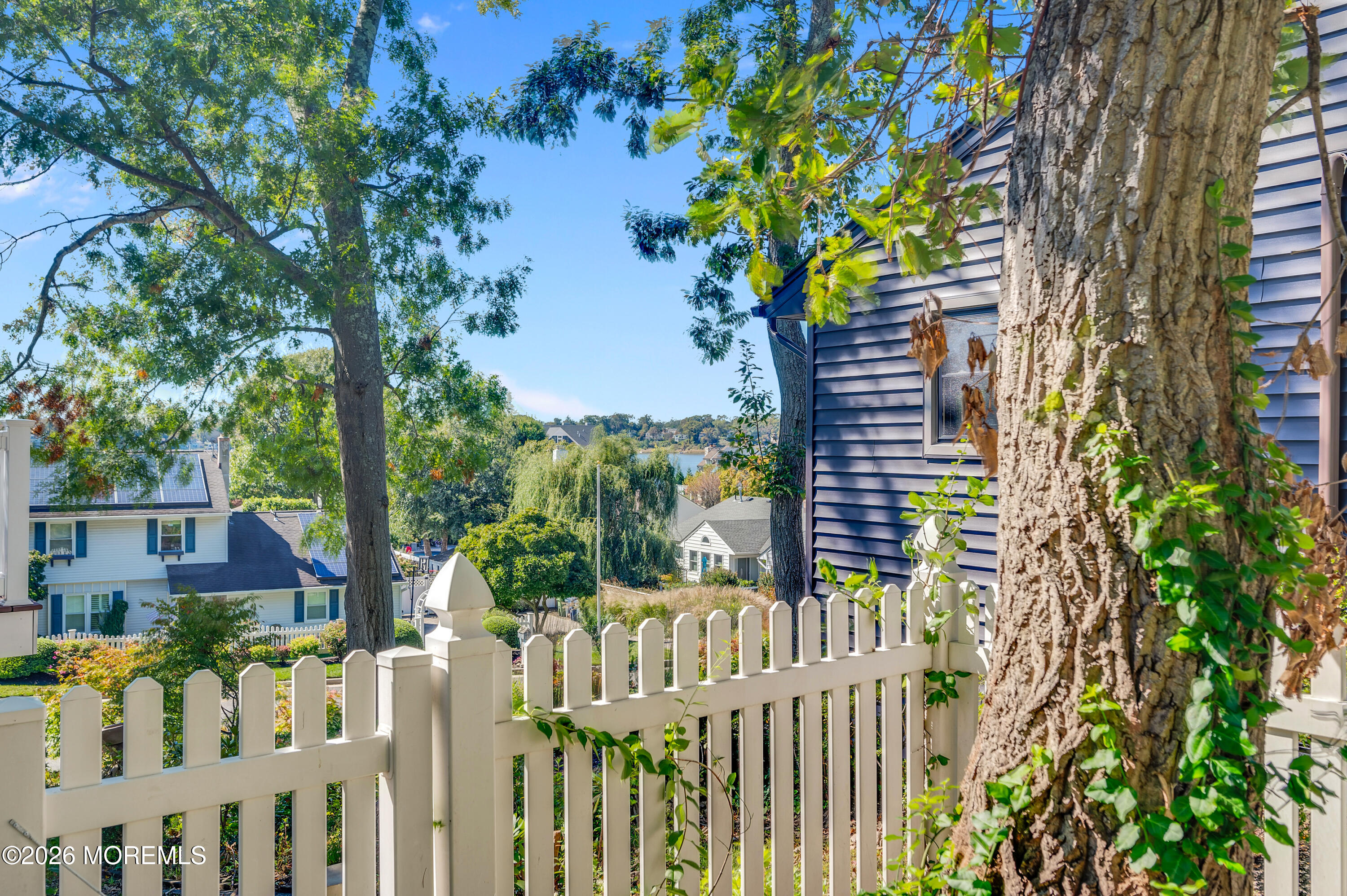 127 Arnold Place