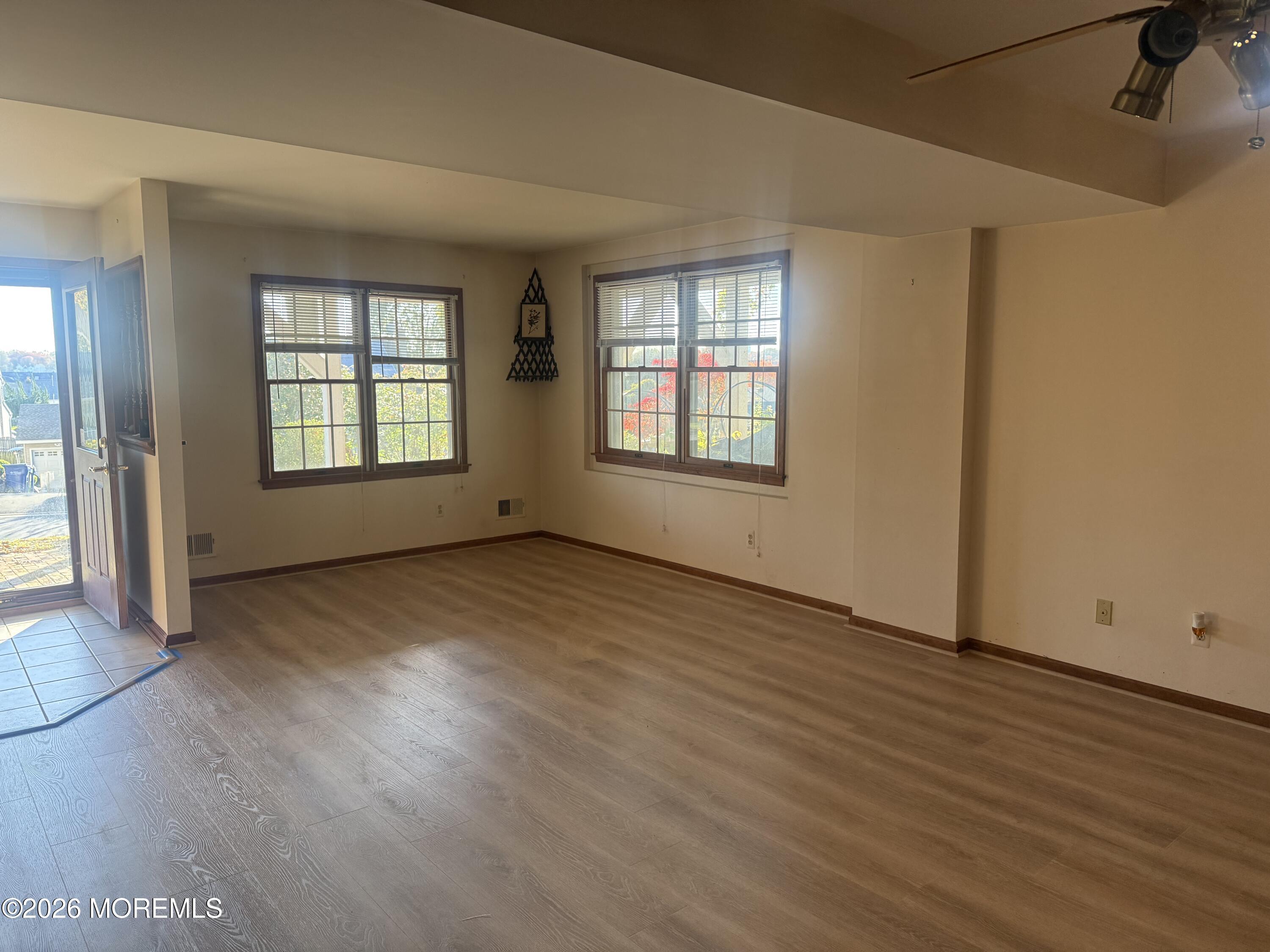 127 Arnold Place