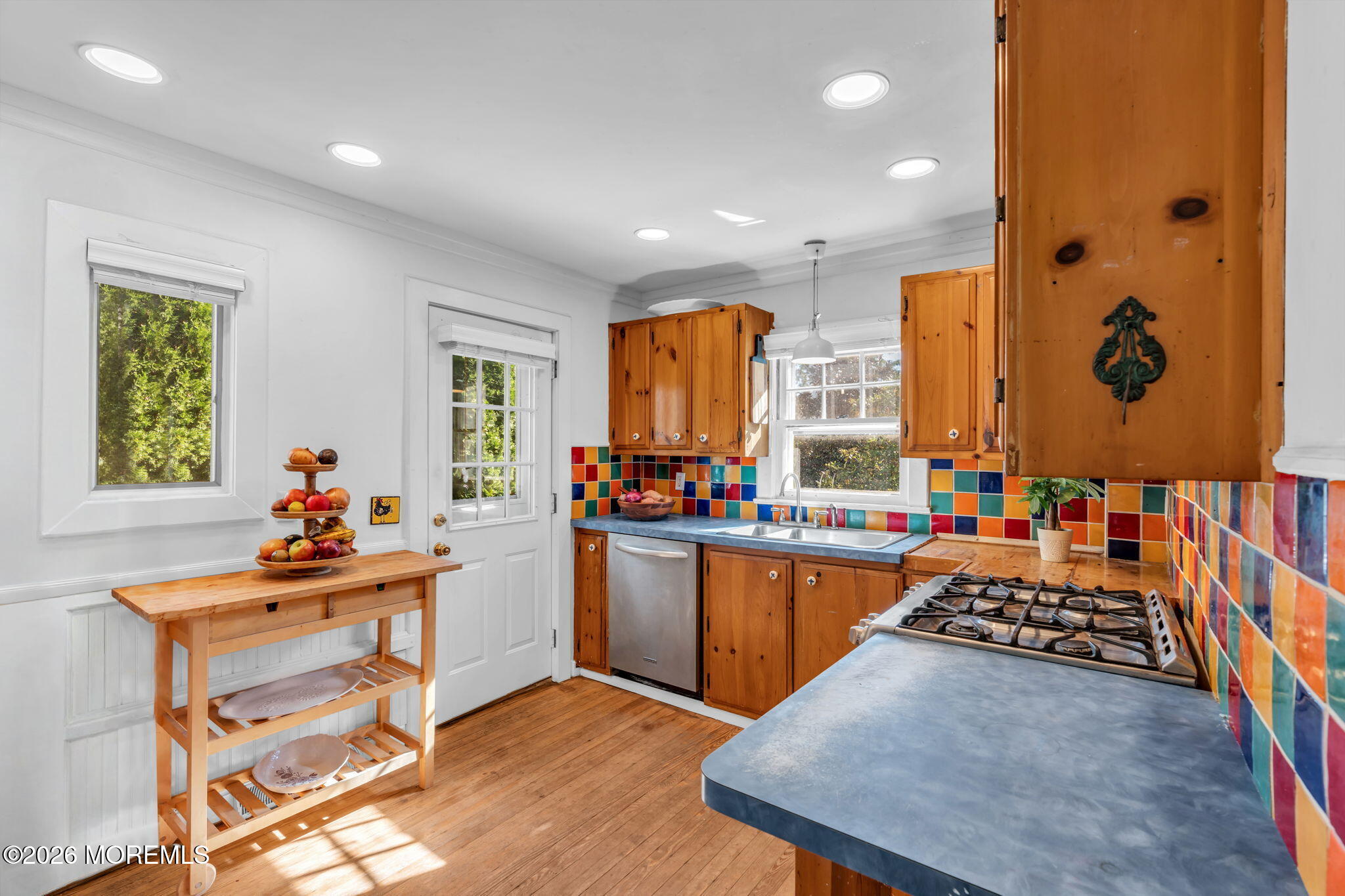 104 Iroquois Road