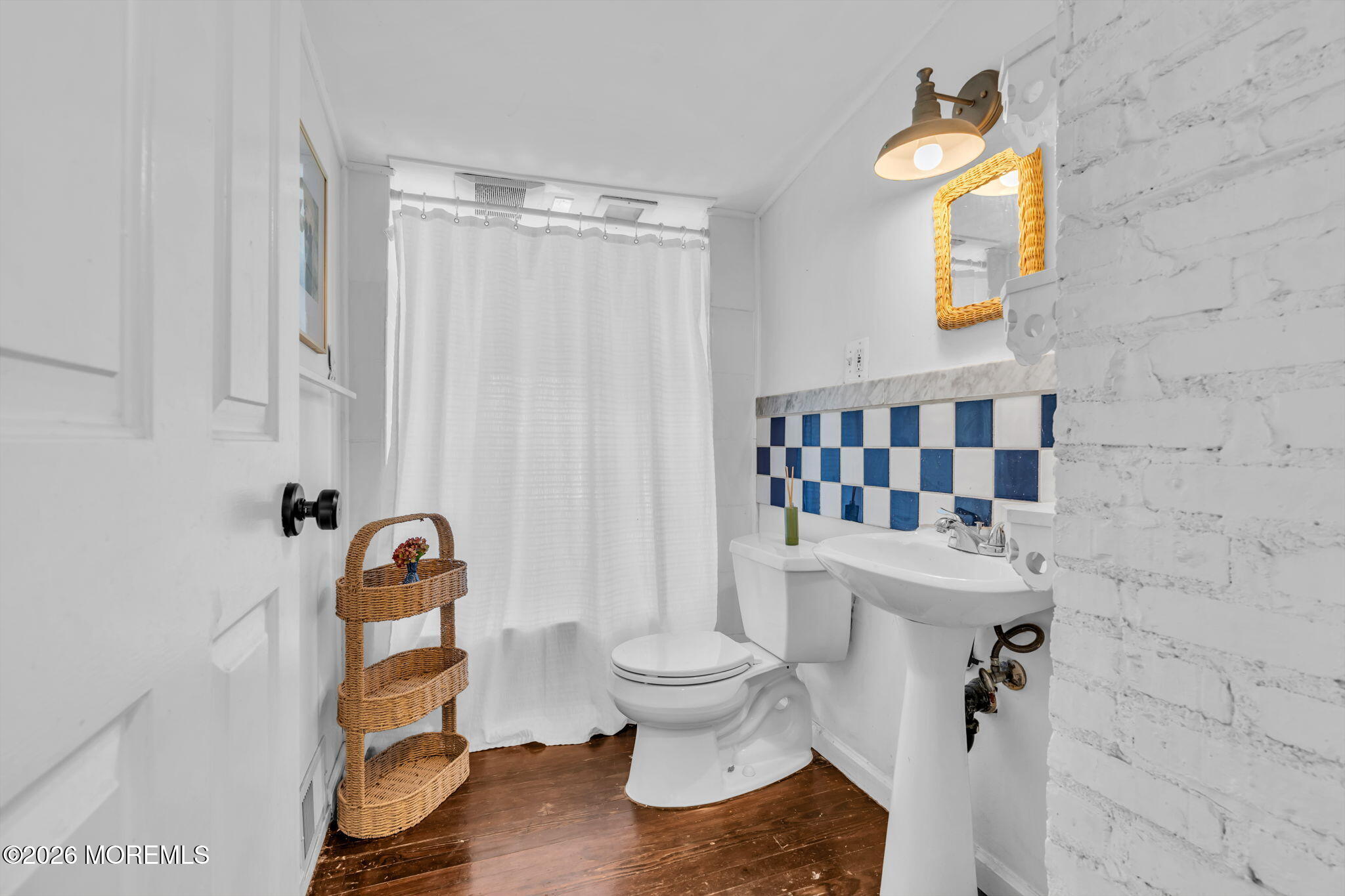 104 Iroquois Road