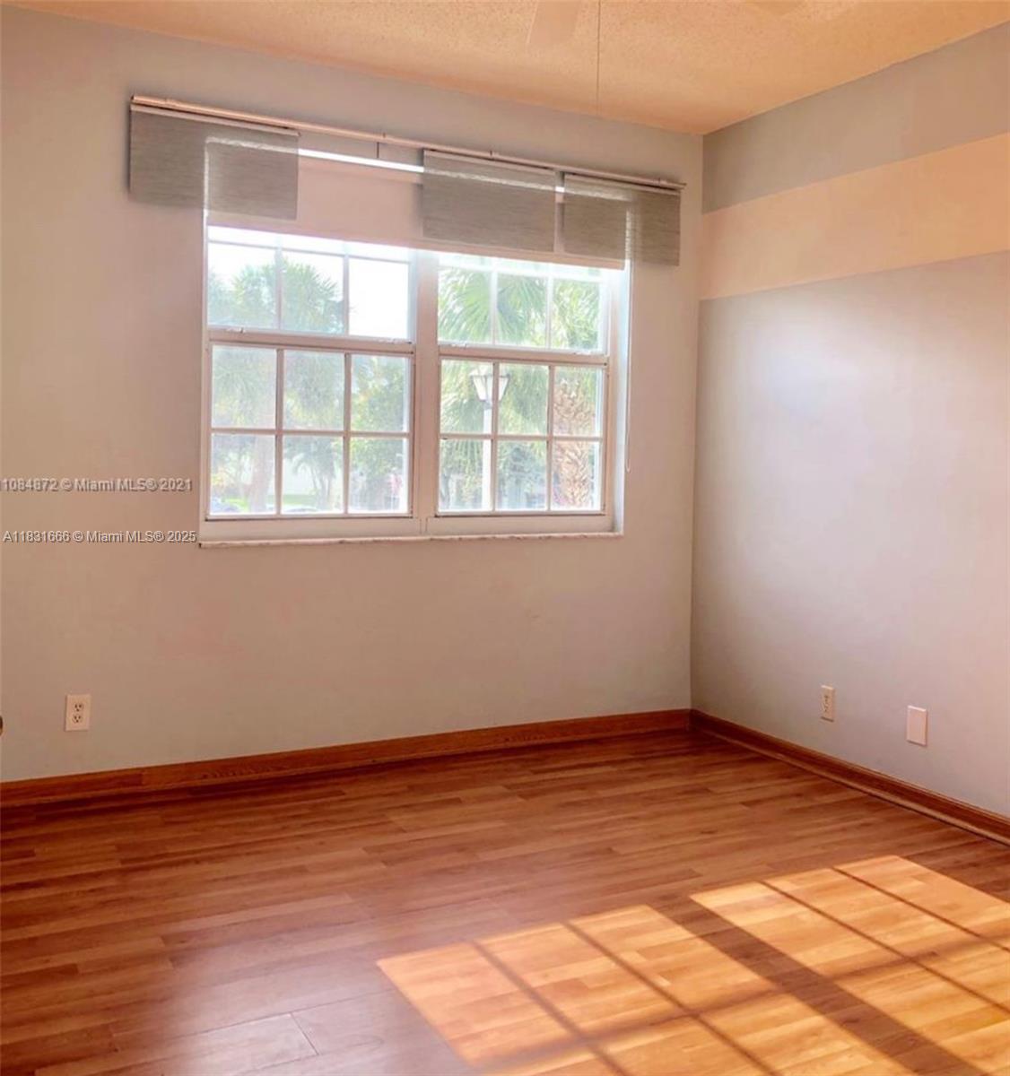 2 Simonton Cir # 2