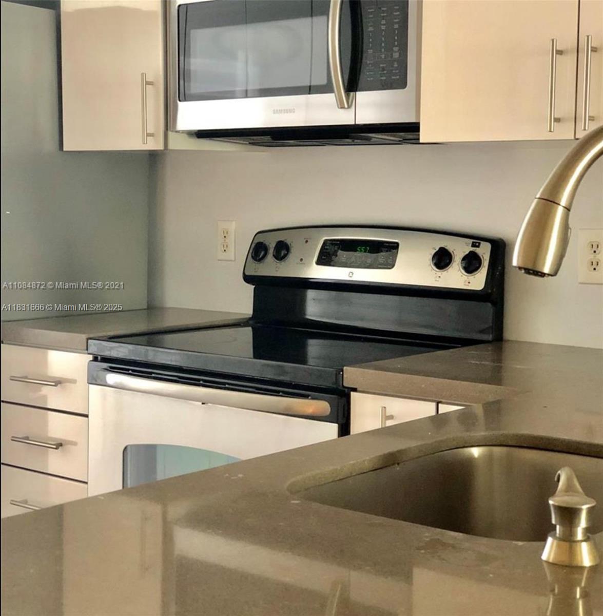 2 Simonton Cir # 2