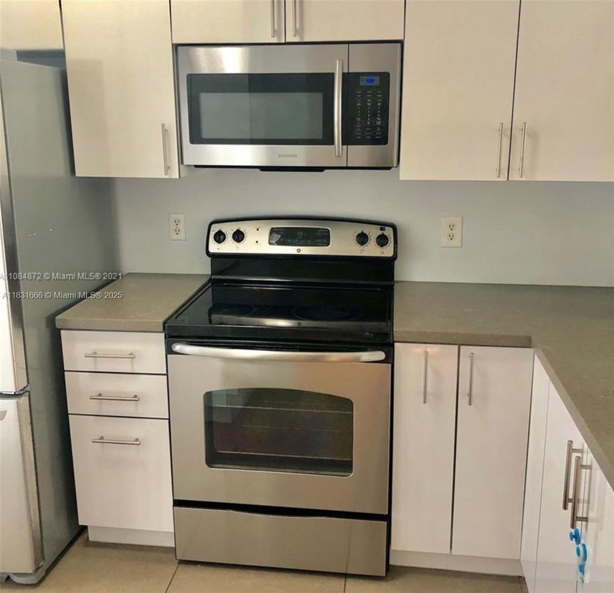 2 Simonton Cir # 2