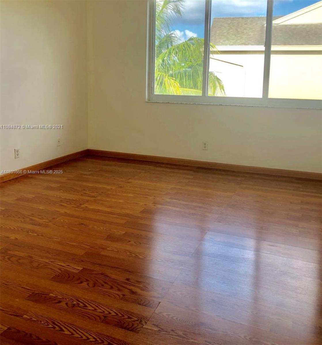 2 Simonton Cir # 2