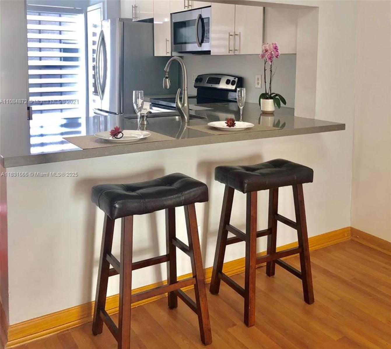 2 Simonton Cir # 2