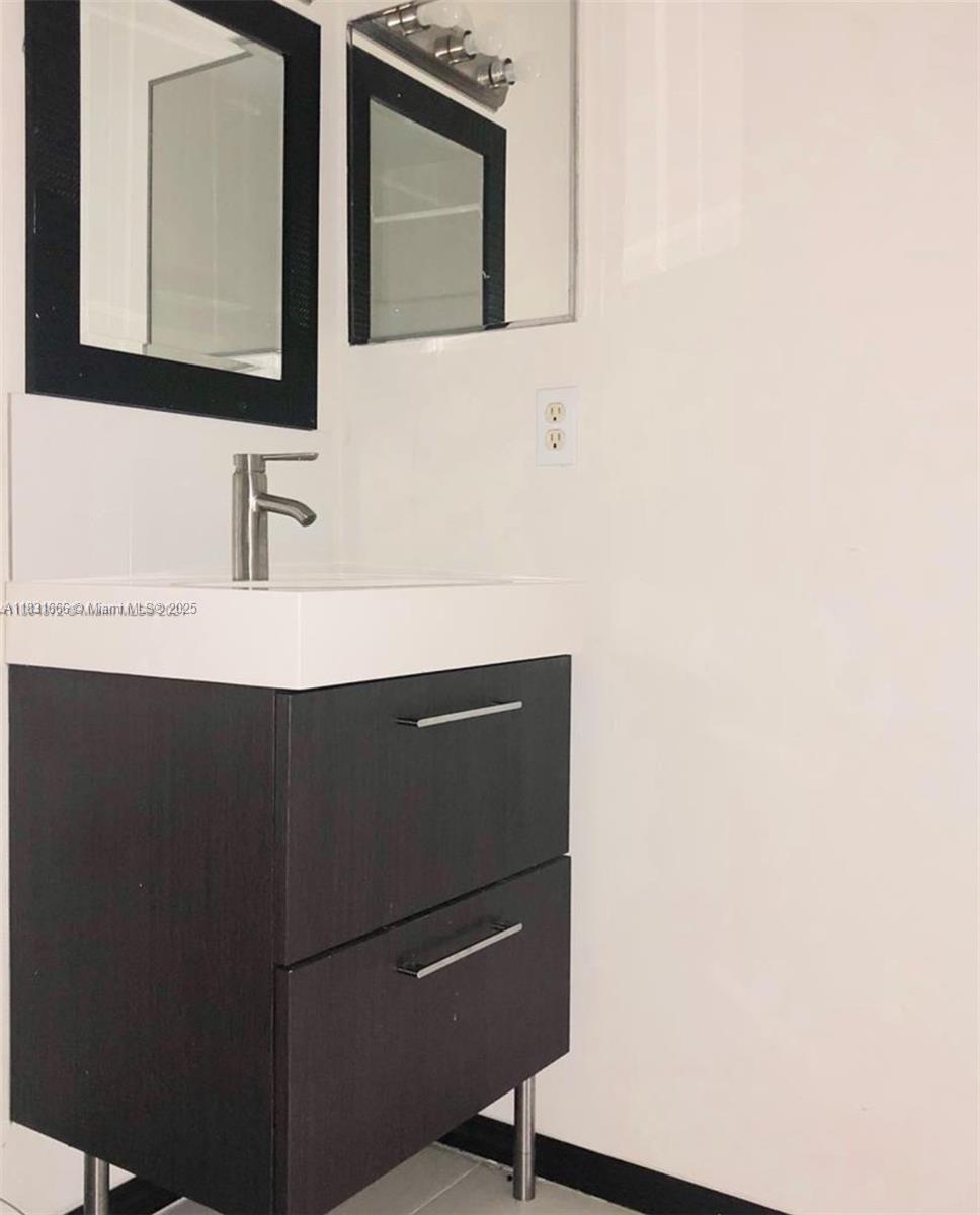 2 Simonton Cir # 2