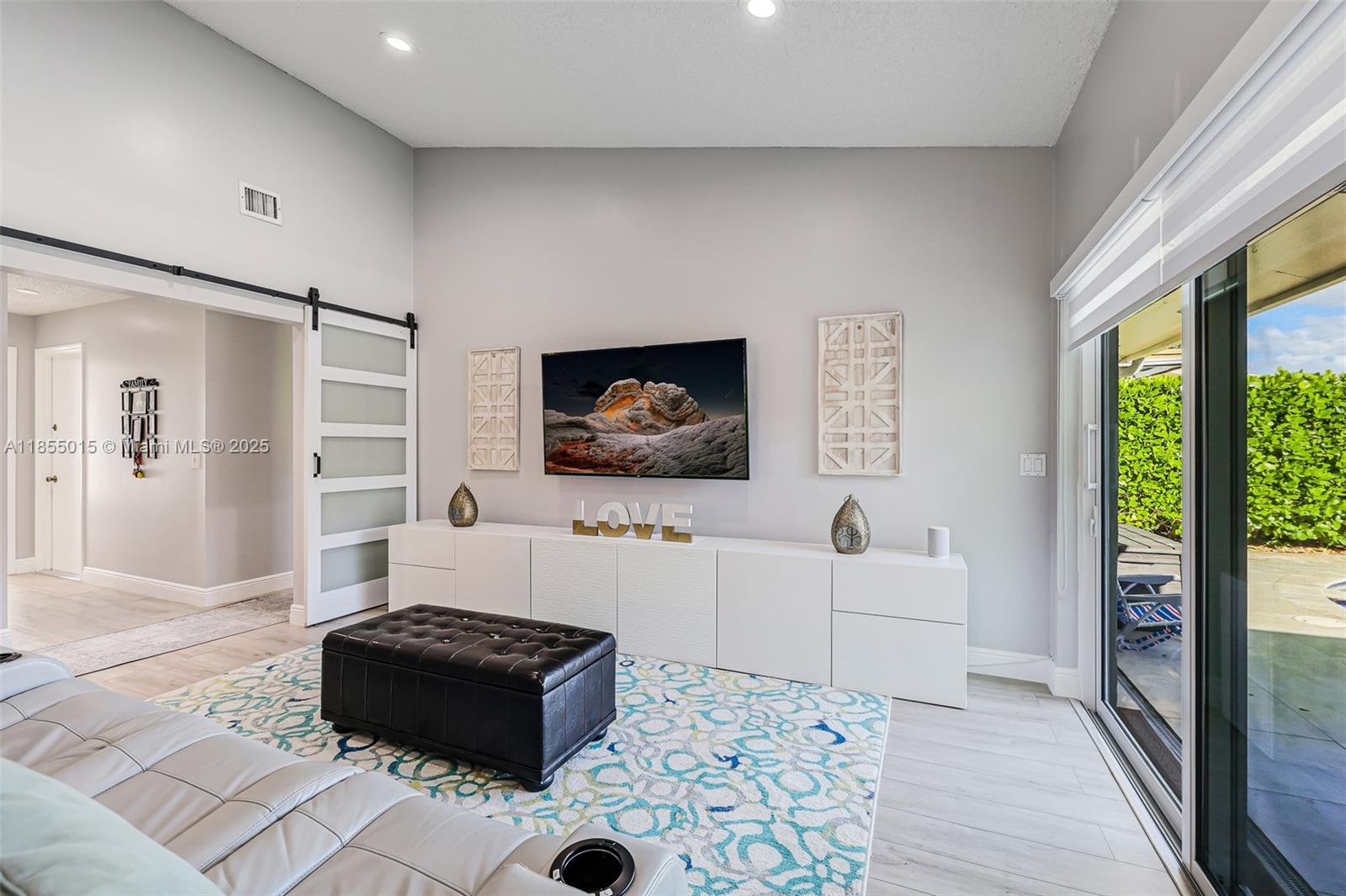 16780 Redwood Way