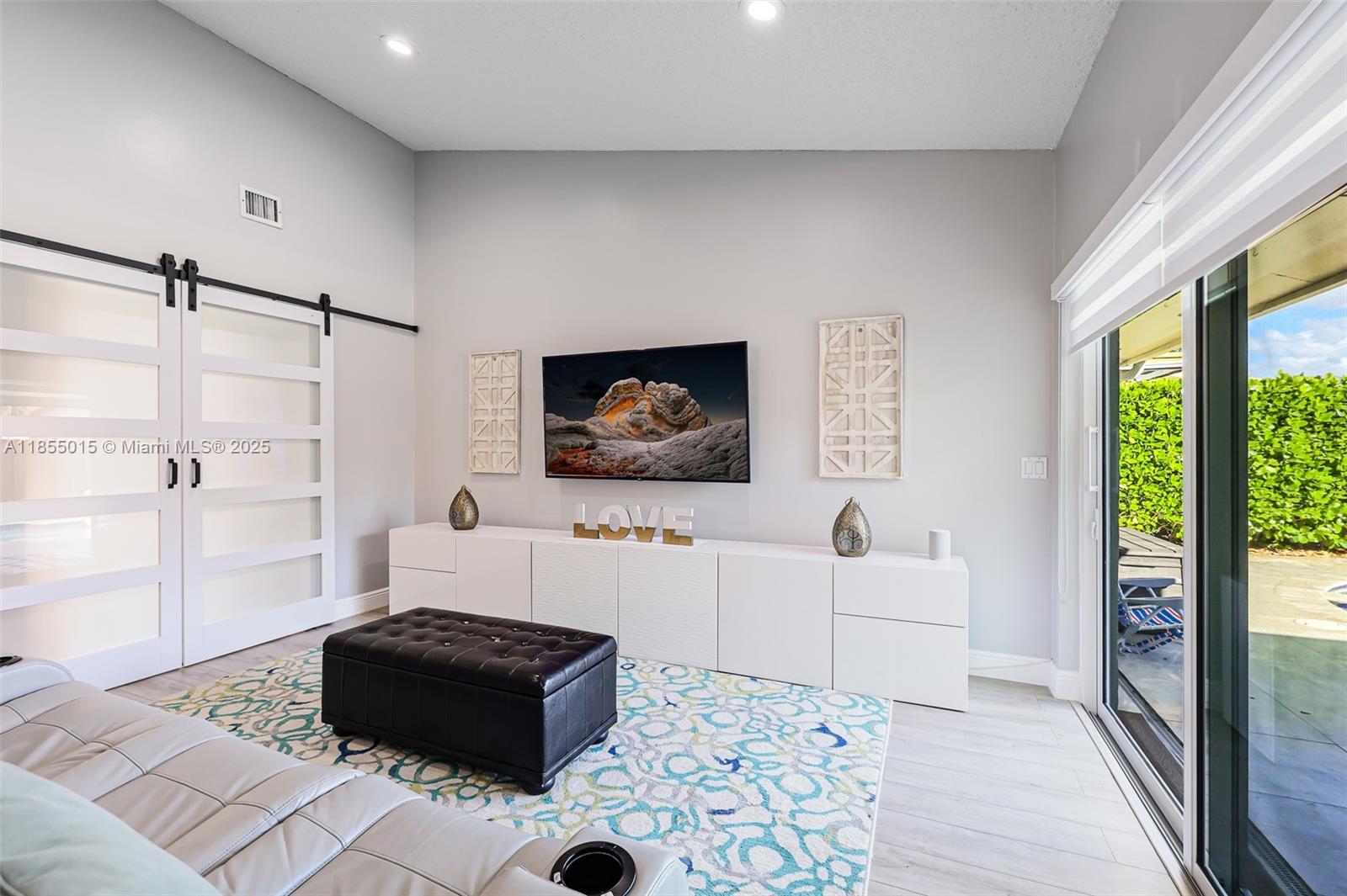 16780 Redwood Way