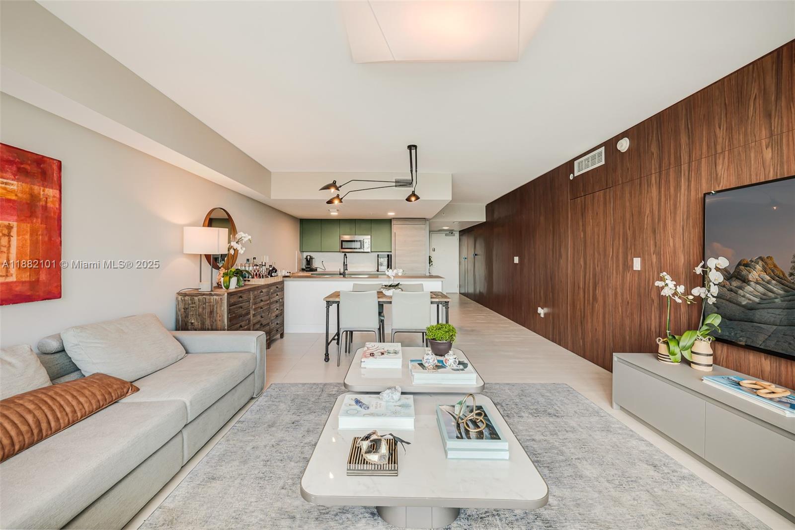 400 Sunny Isles Blvd # 920
