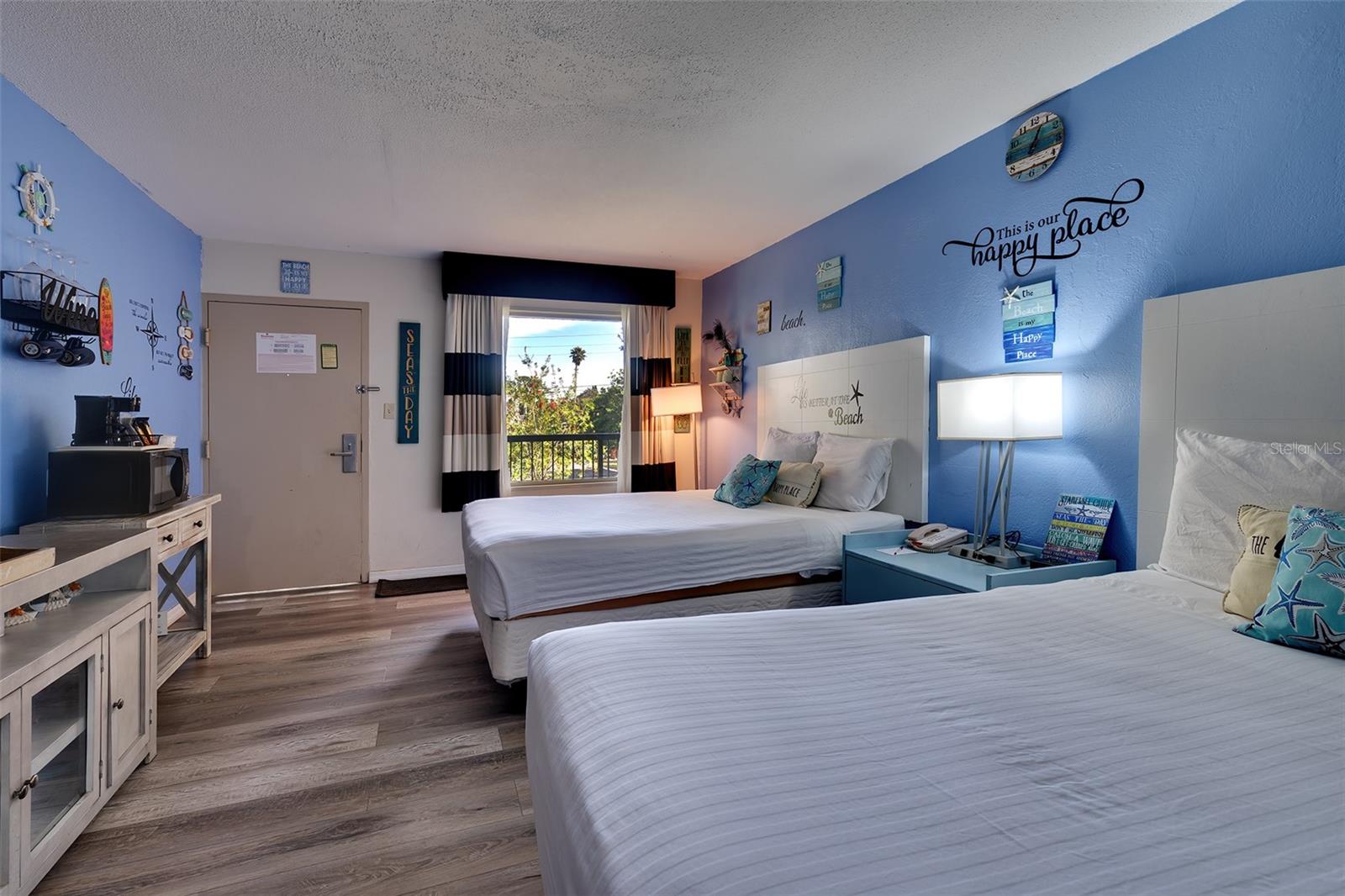 7150 N TAMIAMI TRL #S-606