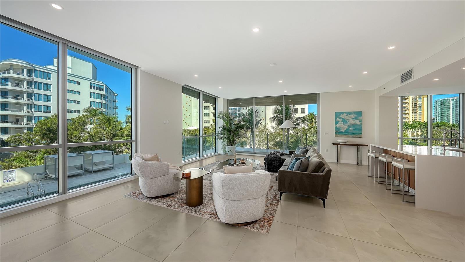 111 GOLDEN GATE PT #201