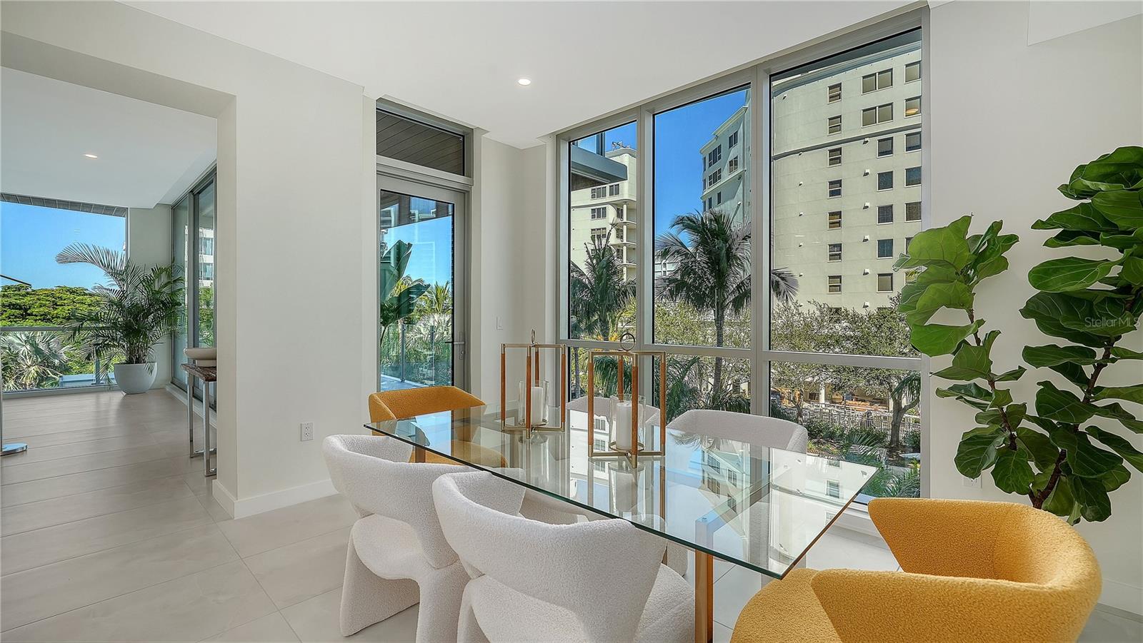 111 GOLDEN GATE PT #201