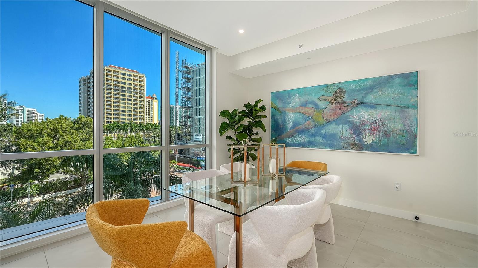 111 GOLDEN GATE PT #201