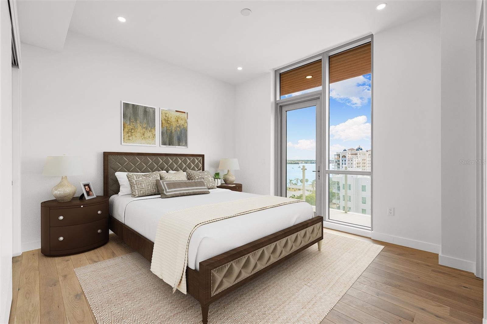 111 GOLDEN GATE PT #701PH