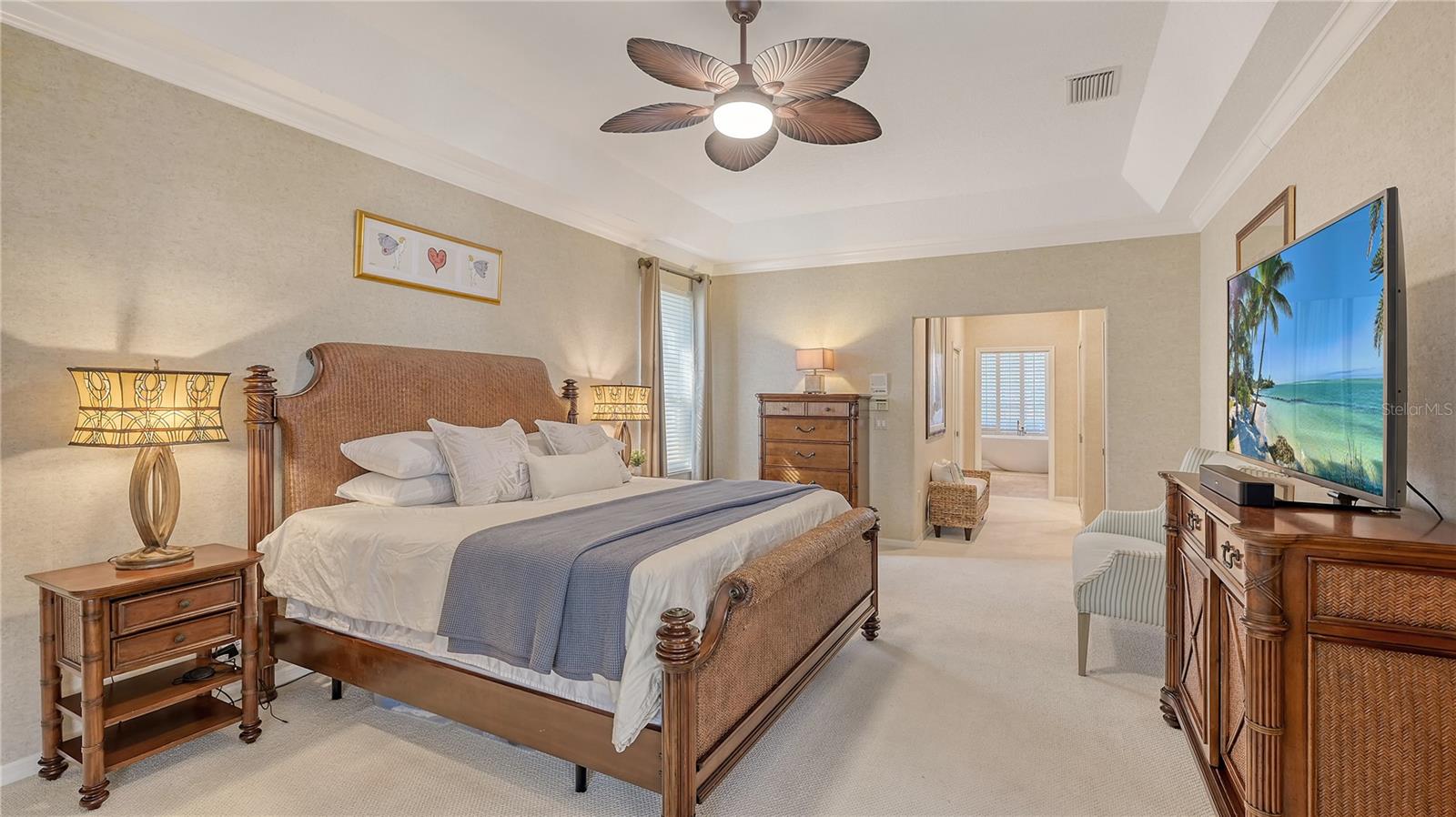 8504 WOODBRIAR DR