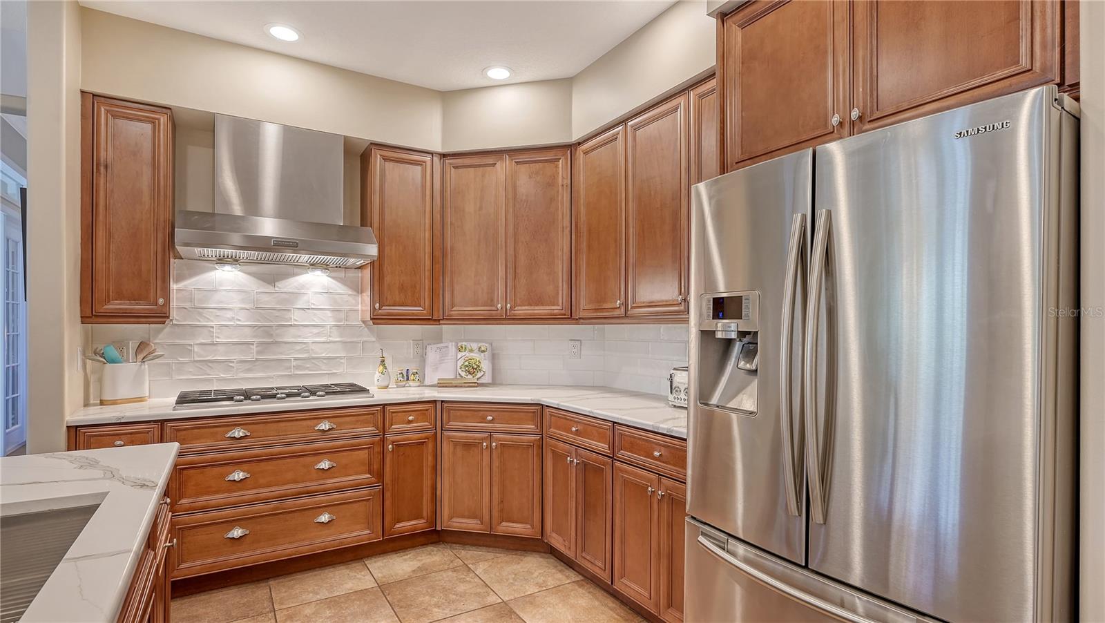 8504 WOODBRIAR DR