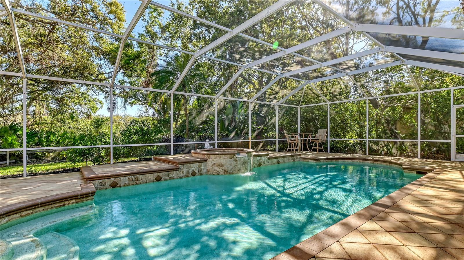 8504 WOODBRIAR DR
