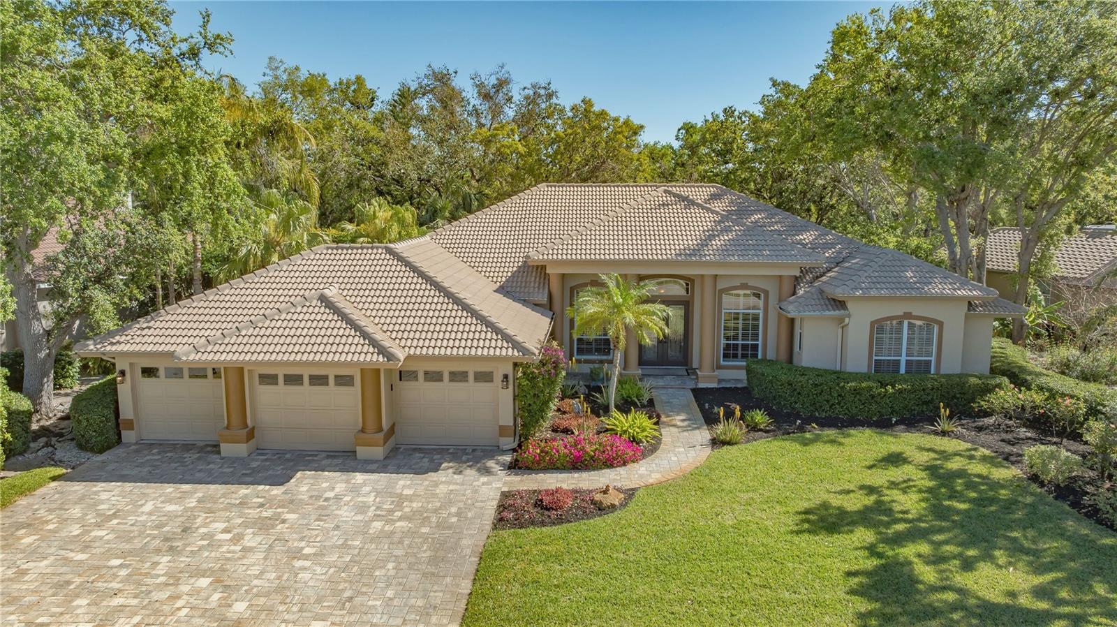 8504 WOODBRIAR DR