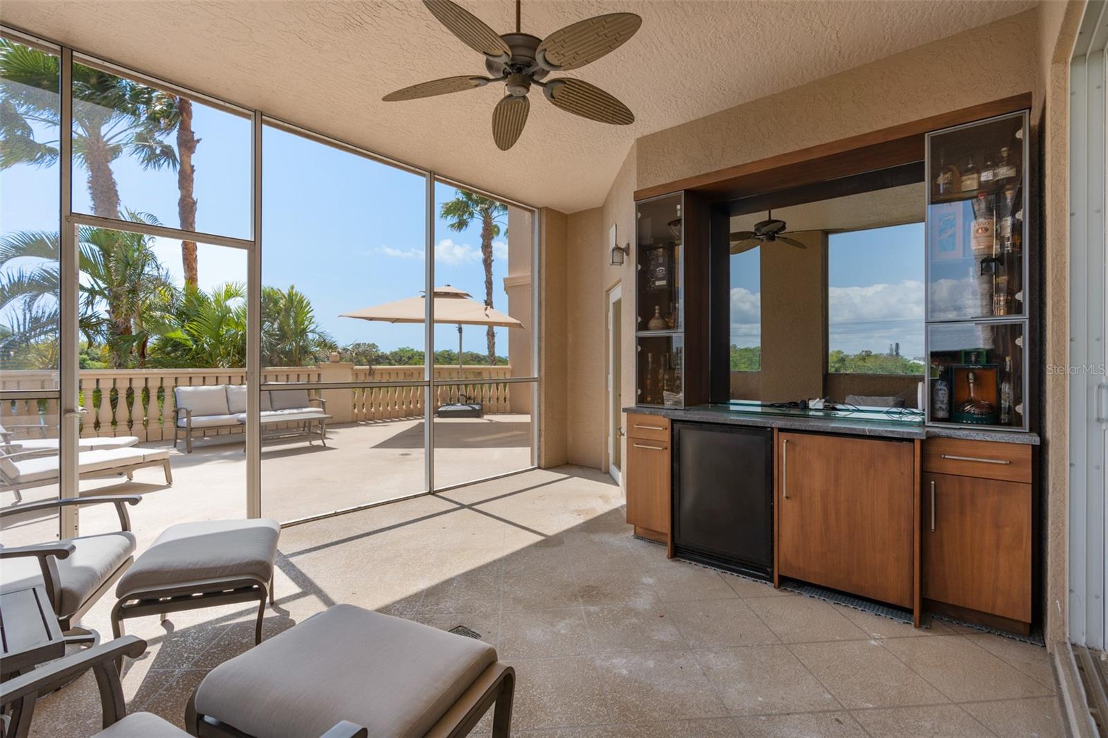 5531 CANNES CIR #201