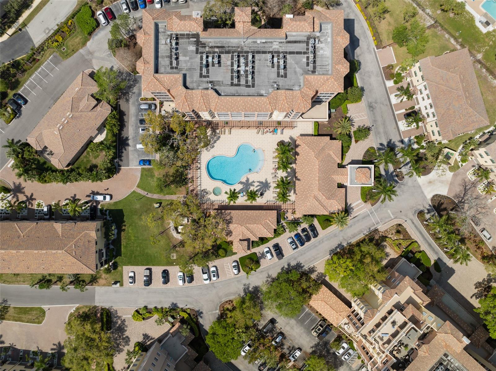5531 CANNES CIR #201