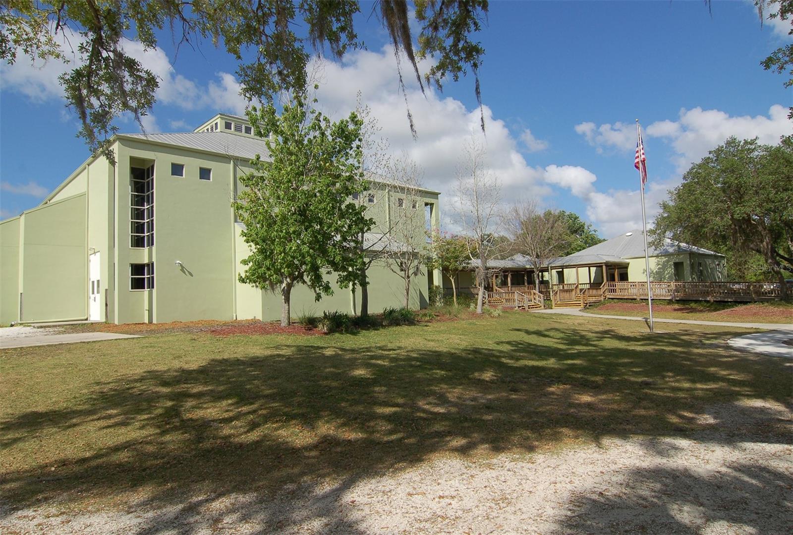 5613 SWEETWATER OAK DR