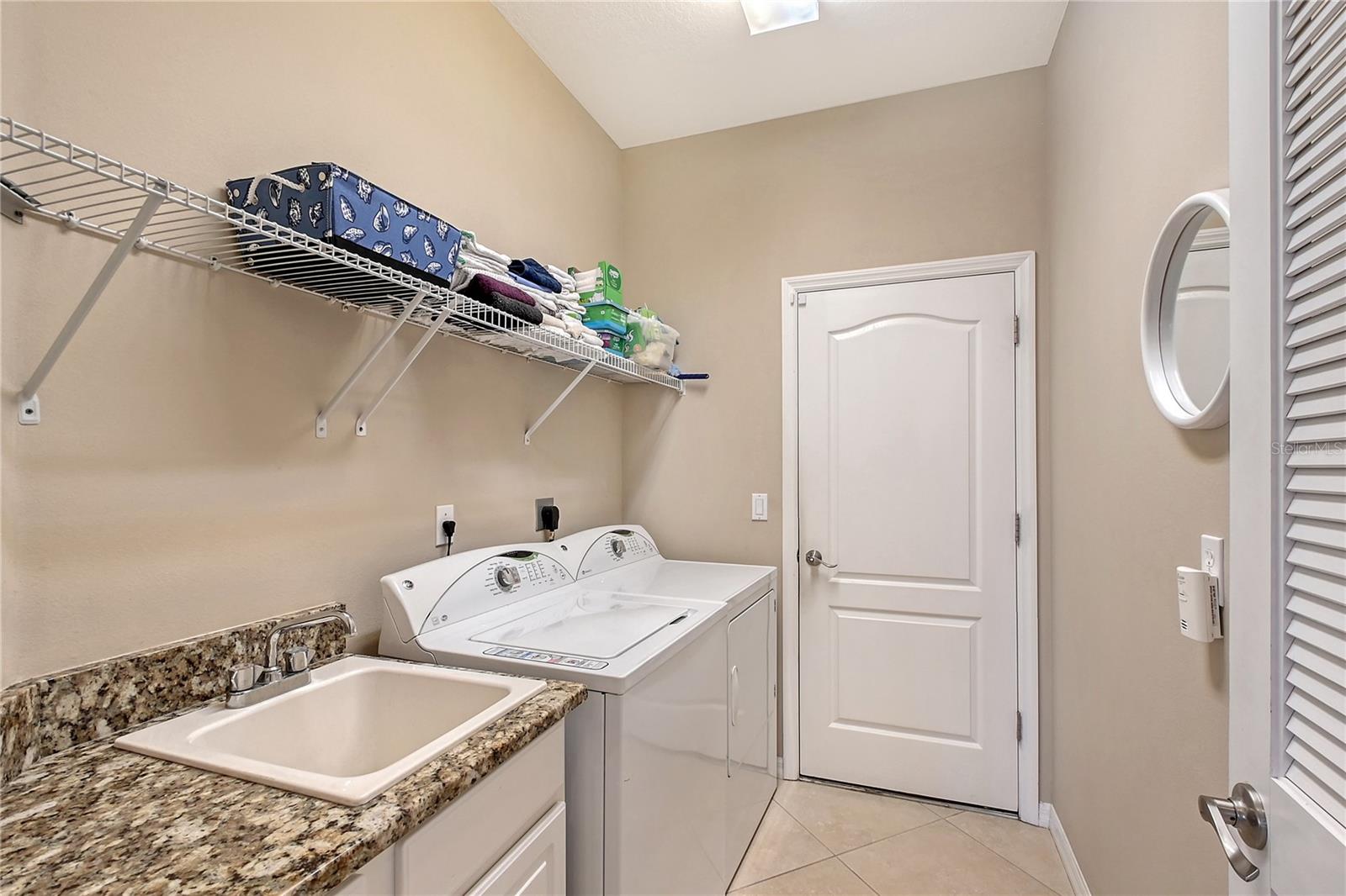 4200 REFLECTIONS PKWY