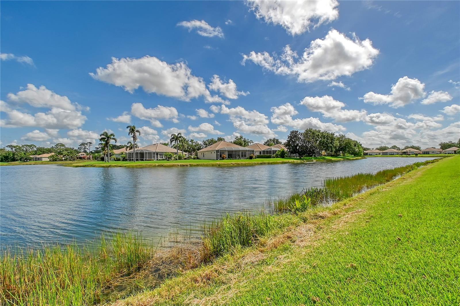 4200 REFLECTIONS PKWY