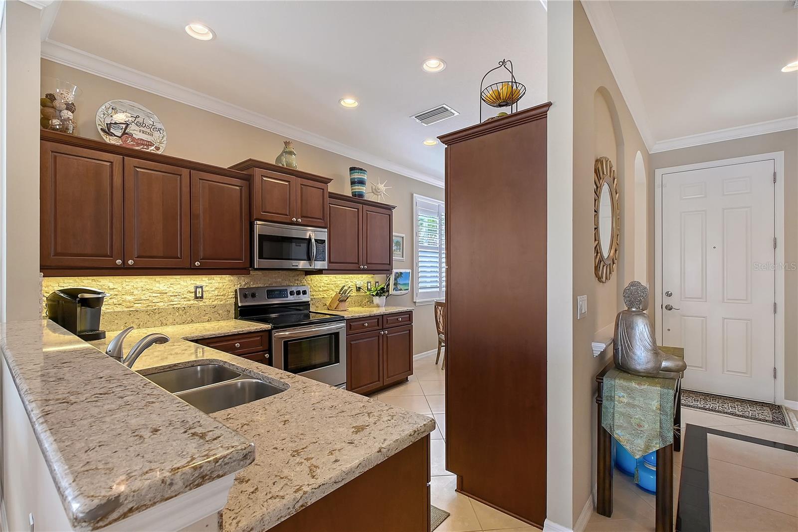 4200 REFLECTIONS PKWY