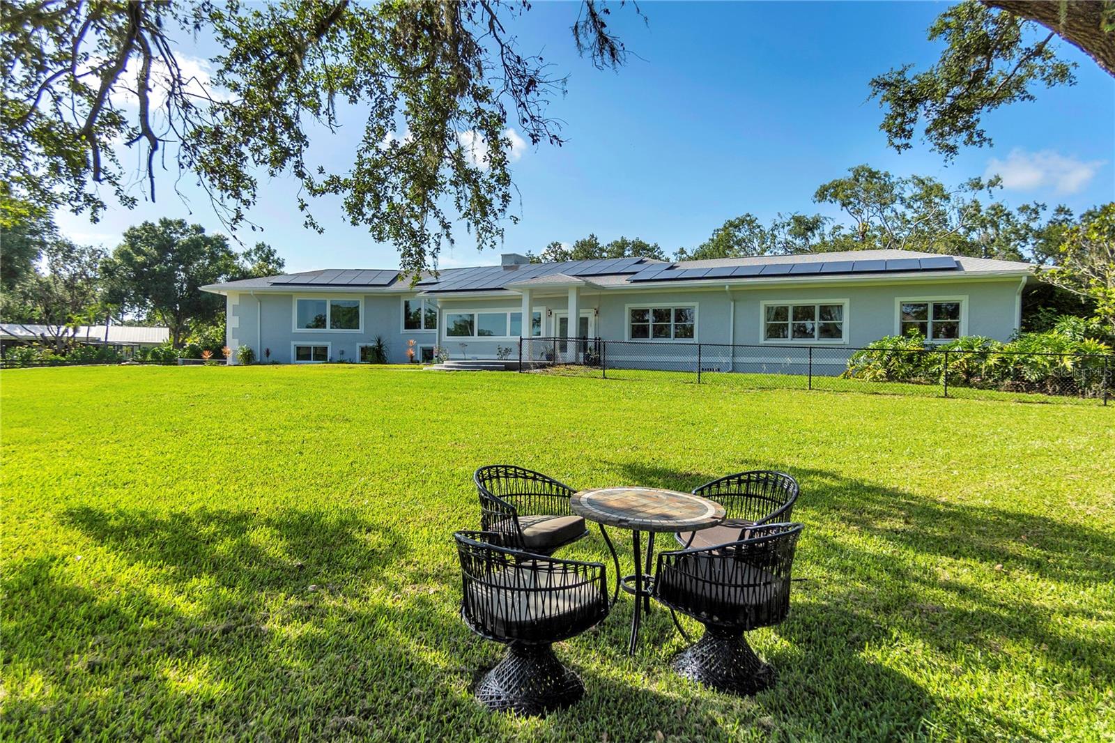 3425 W FOREST LAKE CIR