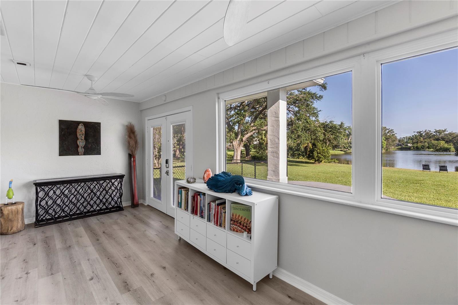 3425 W FOREST LAKE CIR