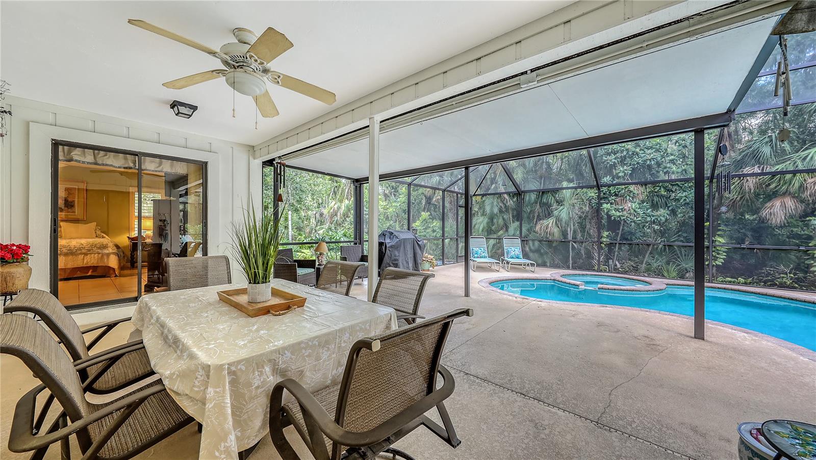 4453 LITTLE JOHN TRL