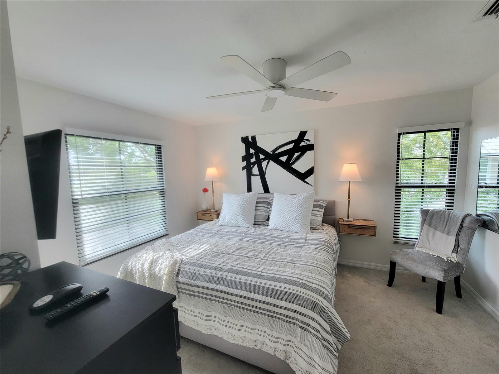 252 S LINKS AVE #2nd Floor